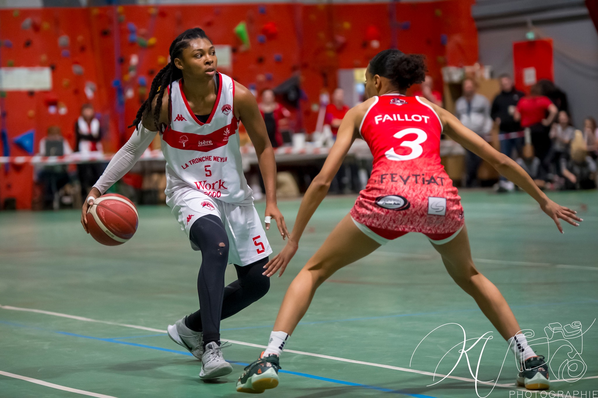  BC Tronche Meylan - Feytiat Basket 87 - Basketball - LF2 2024 - BCTM (80) vs (56) Feytiat (#FFBBLF224BCTFEY01) Photo by: Karine Valentin | Siuxy Sports 2024-01-20
