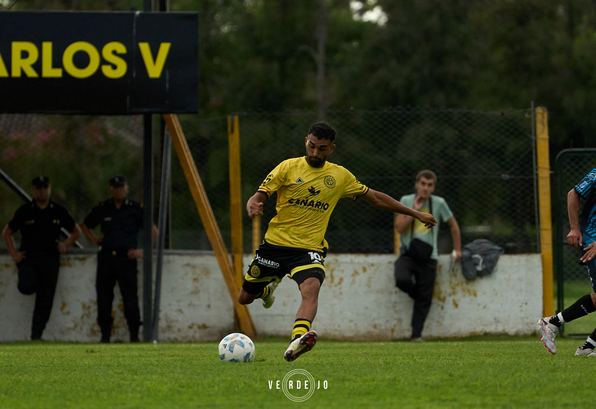  CSyD Flandria - Club Atlético Excursionistas - Soccer - AFA - 1B - Flandria (1) vs (0) Excursionistas (#AFA241BFLAEXC03) Photo by: Ignacio Verdejo | Siuxy Sports 2024-03-02