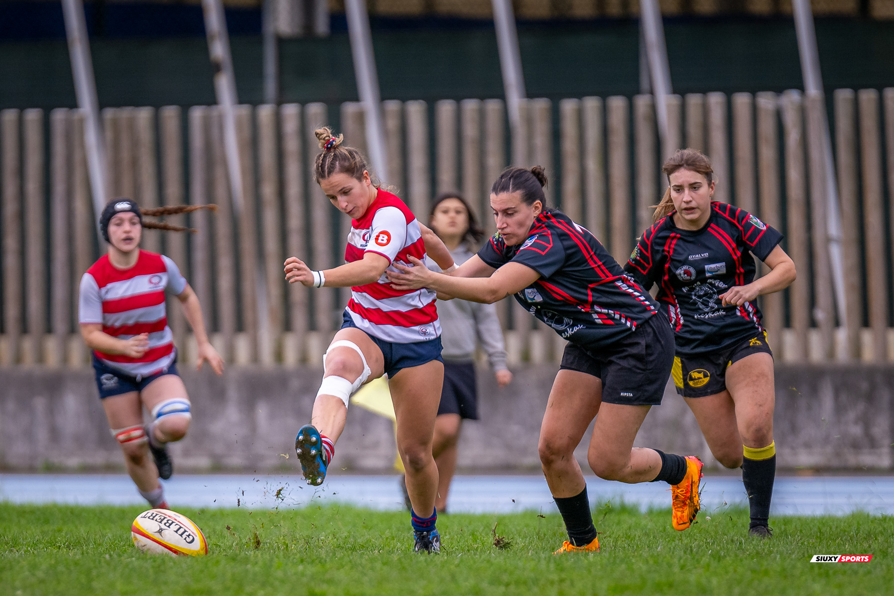  Getxo Artea Rugby Taldea - Universitario Bilbao Rugby - Rugby - FER 2024 - Liga Vasca Femenina -  Getxo Neskak Loratzen (05) vs (48) UBR Neskak (#FER24LVFGNLUN11) Photo by: Fredy Monfoto | Siuxy Sports 2024-11-10