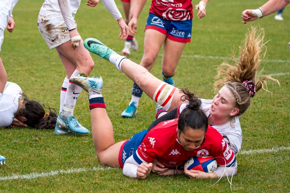 FC Grenoble Rugby - Stade Toulousain - Rugby - FFR 2024 - Élite 1 Fém - FC Grenoble (15) vs (15) Stade Toulousain RF (#FFR24E1FFCGST12) Photo by: Karine Valentin | Siuxy Sports 2024-12-07