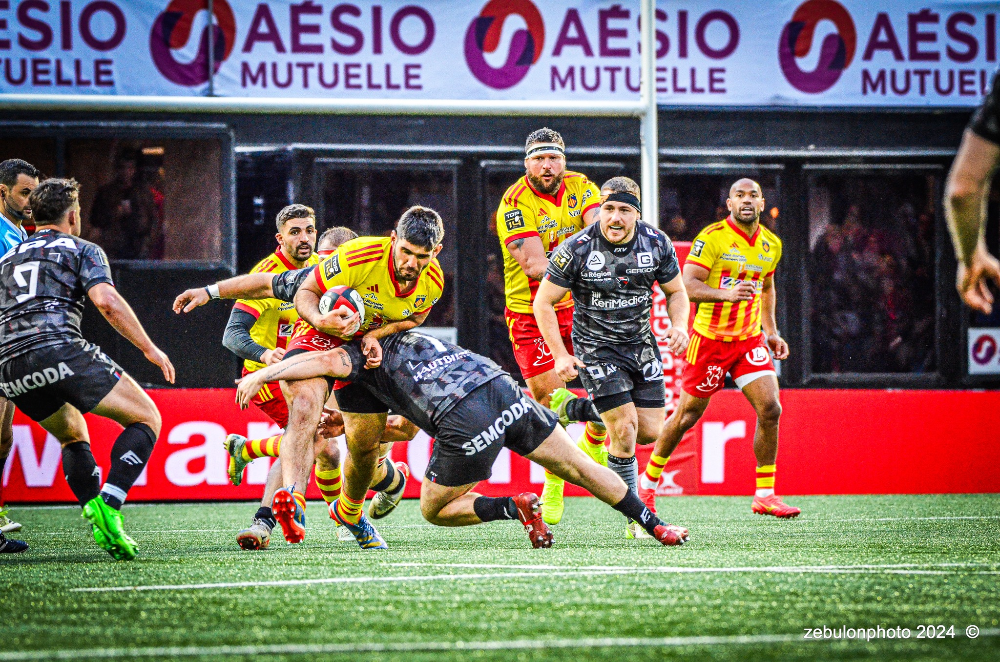  US Oyonnax Rugby - US Arlequins Perpignanais - Rugby - FFR - 2024 Top14 - Oyonnax (14) vs (15) USAP (#FFR24T14OYPP03) Photo by: Photo Zebulon | Siuxy Sports 2024-03-23