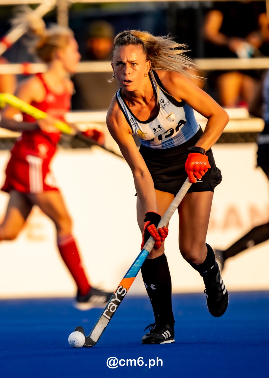 Victoria SAUZE VALDEZ -  Selección femenina de hockey sobre césped de Argentina - England women's national field hockey team - Field hockey - FIH PRO LEAGUE 2022-2023 - Argentina(3) vs (0) Great Britain (#FIHPF22ARGGBR12) Photo by: Christian Mas | Siuxy Sports 2022-12-15