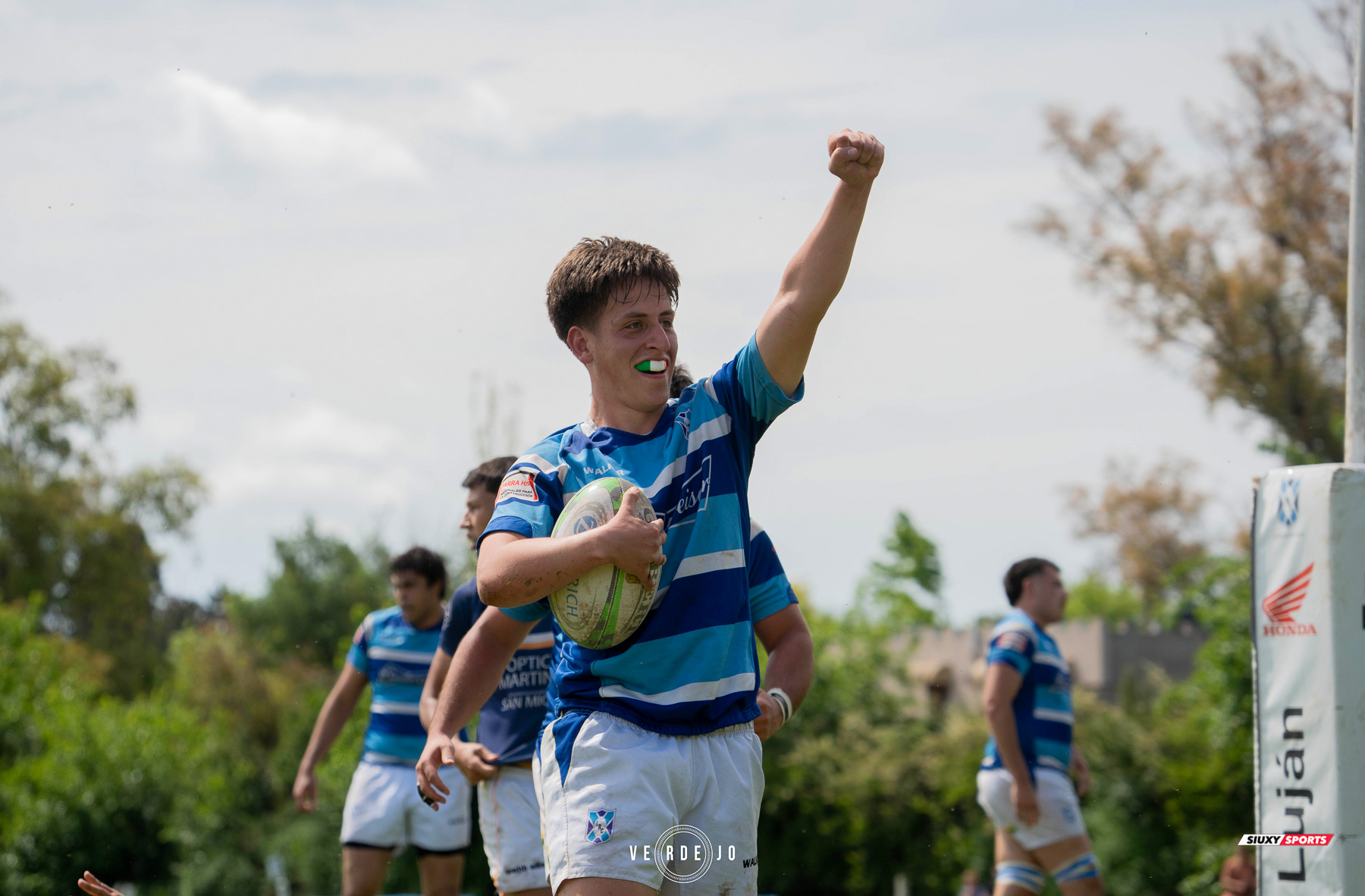  Luján Rugby Club - Club Vicentinos Hockey & Rugby - Rugby - URBA 2024 - 1ra C - Lujan RC (17) vs (15) Vicentinos (#URBA241CLUJVIC10) Photo by: Ignacio Verdejo | Siuxy Sports 2024-10-12