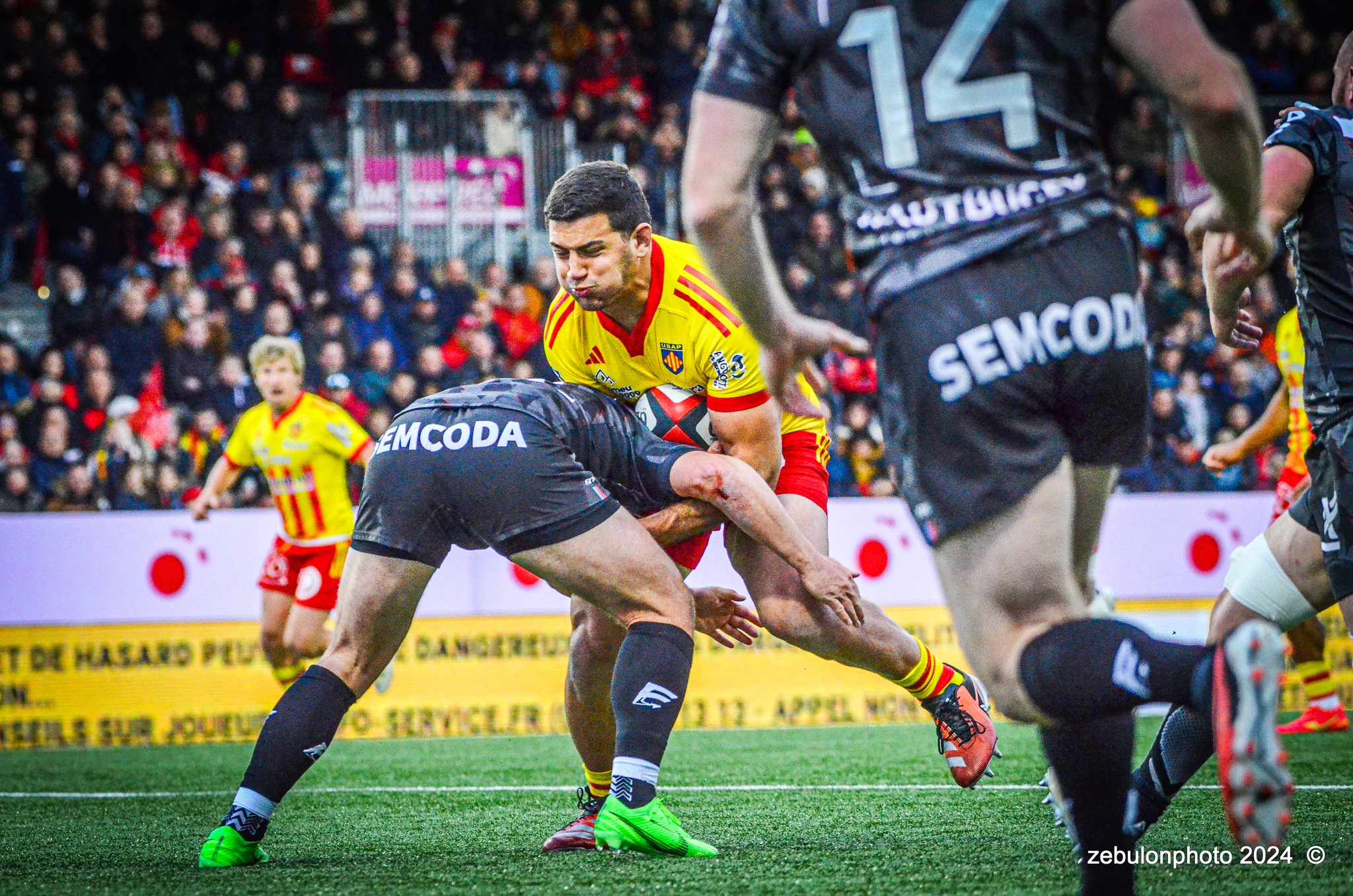  US Oyonnax Rugby - US Arlequins Perpignanais - Rugby - FFR - 2024 Top14 - Oyonnax (14) vs (15) USAP (#FFR24T14OYPP03) Photo by: Photo Zebulon | Siuxy Sports 2024-03-23