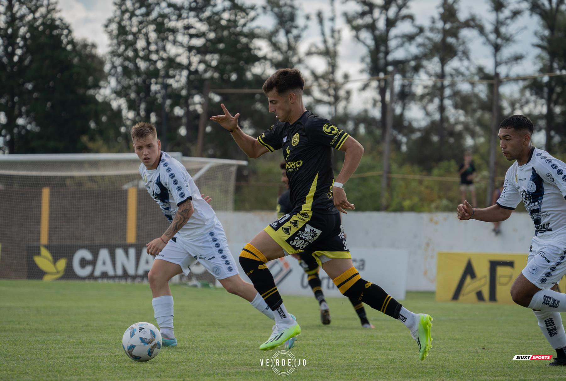  CSyD Flandria - Club Social y Deportivo Merlo - Soccer - AFA - 1B - Flandria (0) vs (2) Deportivo Merlo (#AFA241BFLADEM03) Photo by: Ignacio Verdejo | Siuxy Sports 2024-03-17