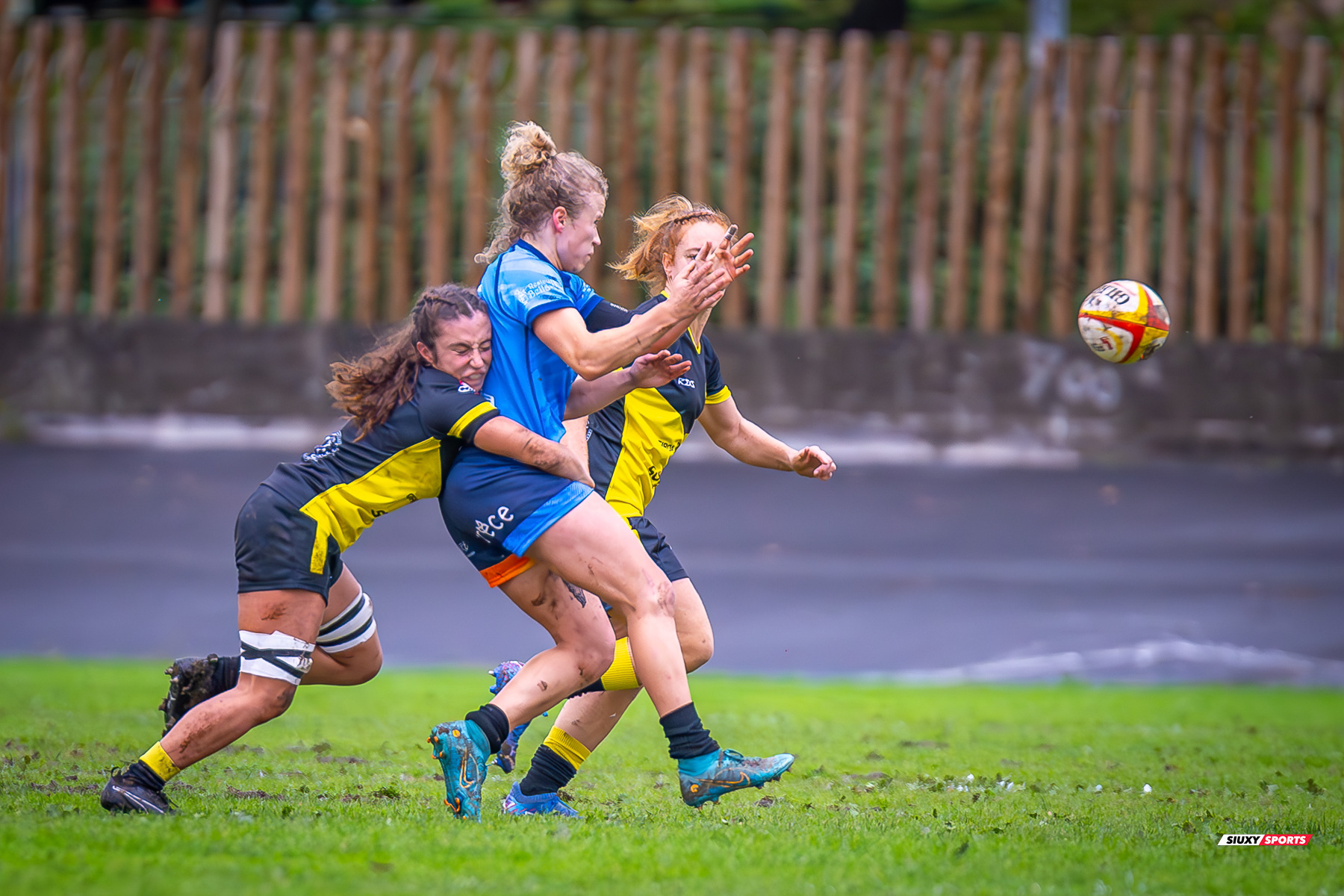  Getxo Artea Rugby Taldea - PRB FLOR DE ESCOCIA UBU - Rugby - FER 2023 - DHB F - Getxo Neskak Rt (31) vs (5) PRB Flor de Escocia (#FER23DHBGNFDE11) Photo by: Fredy Monfoto | Siuxy Sports 2023-11-11