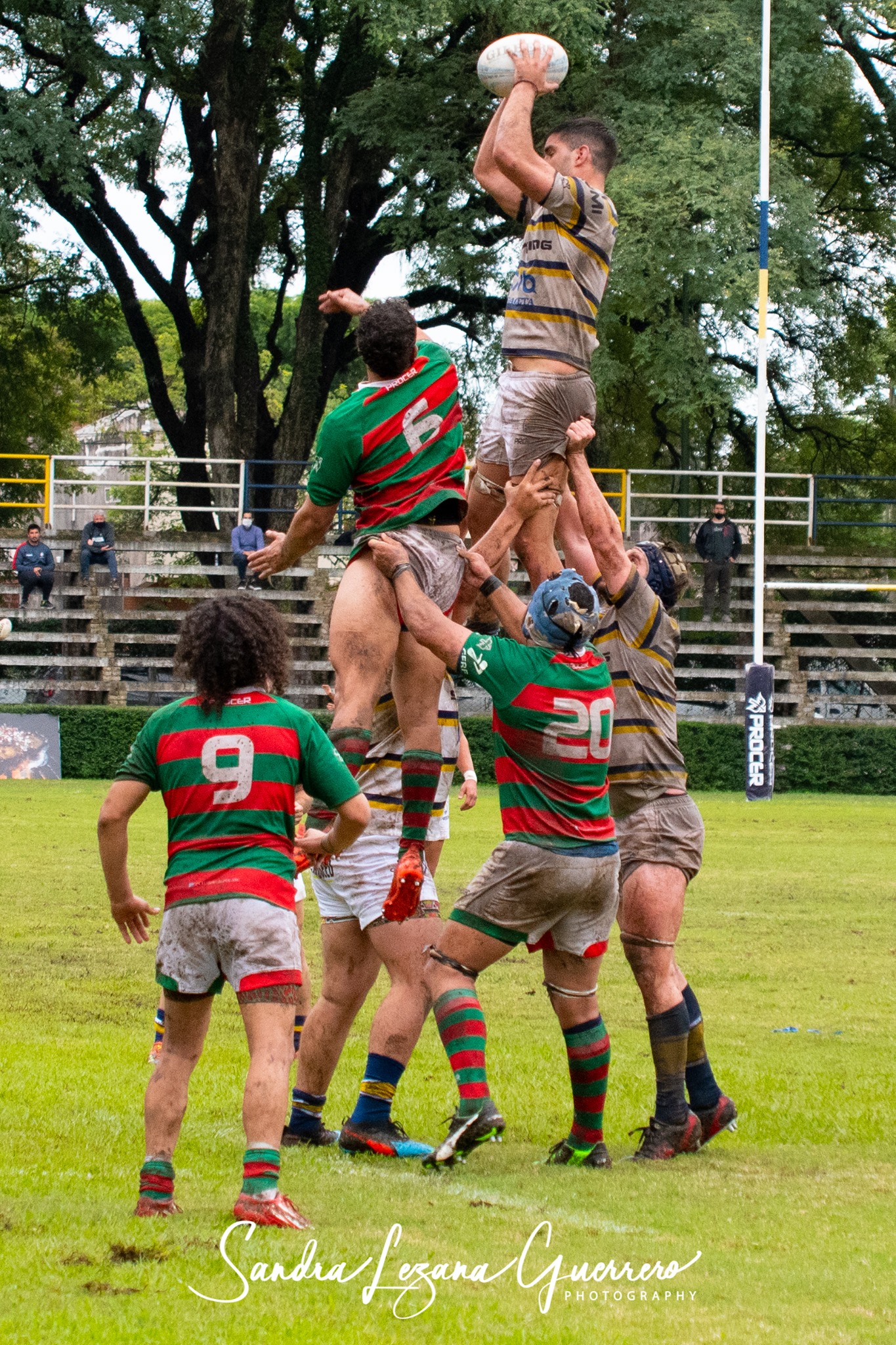  Tucumán Lawn Tennis Club - Huirapuca Social Club - Rugby - URT 2021 - Tucuman Lawn Tennis Club vs Huirapuca SC (#URT21TLTHUI04) Photo by: Sandra Lezana Guerrero | Siuxy Sports 2021-04-11