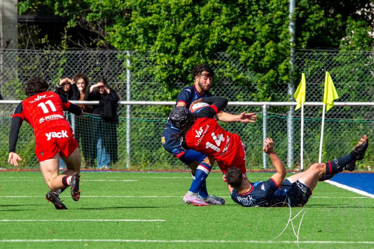  FC Grenoble Rugby - RC Toulonnais - Rugby - FFR 2024 - ESPOIRS - FC GRENOBLE VS RC Toulonnais (#FFR24ESFCGRCT04) Photo by: Karine Valentin | Siuxy Sports 2024-04-21