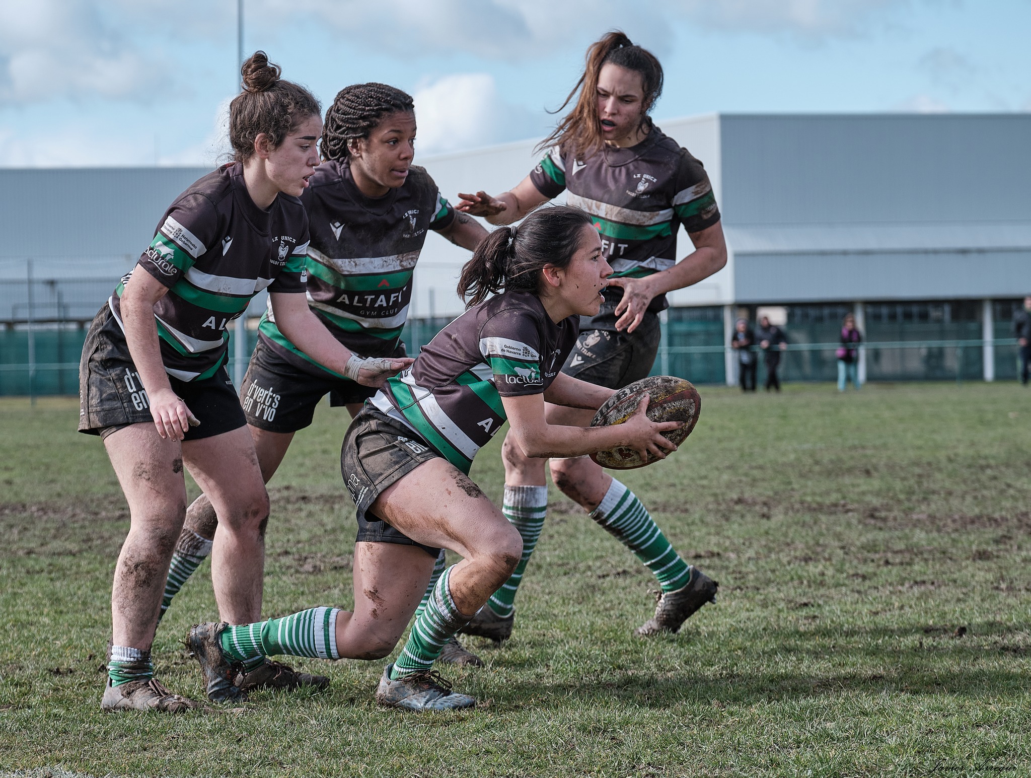  La Única Rugby Taldea - Iruña Rugby Club - Rugby - FER 2024 - La Unica RT vs Iruña Rugby Club - Neskak (#FER24UNIIRU02) Photo by: Javier Arregui | Siuxy Sports 2024-02-10