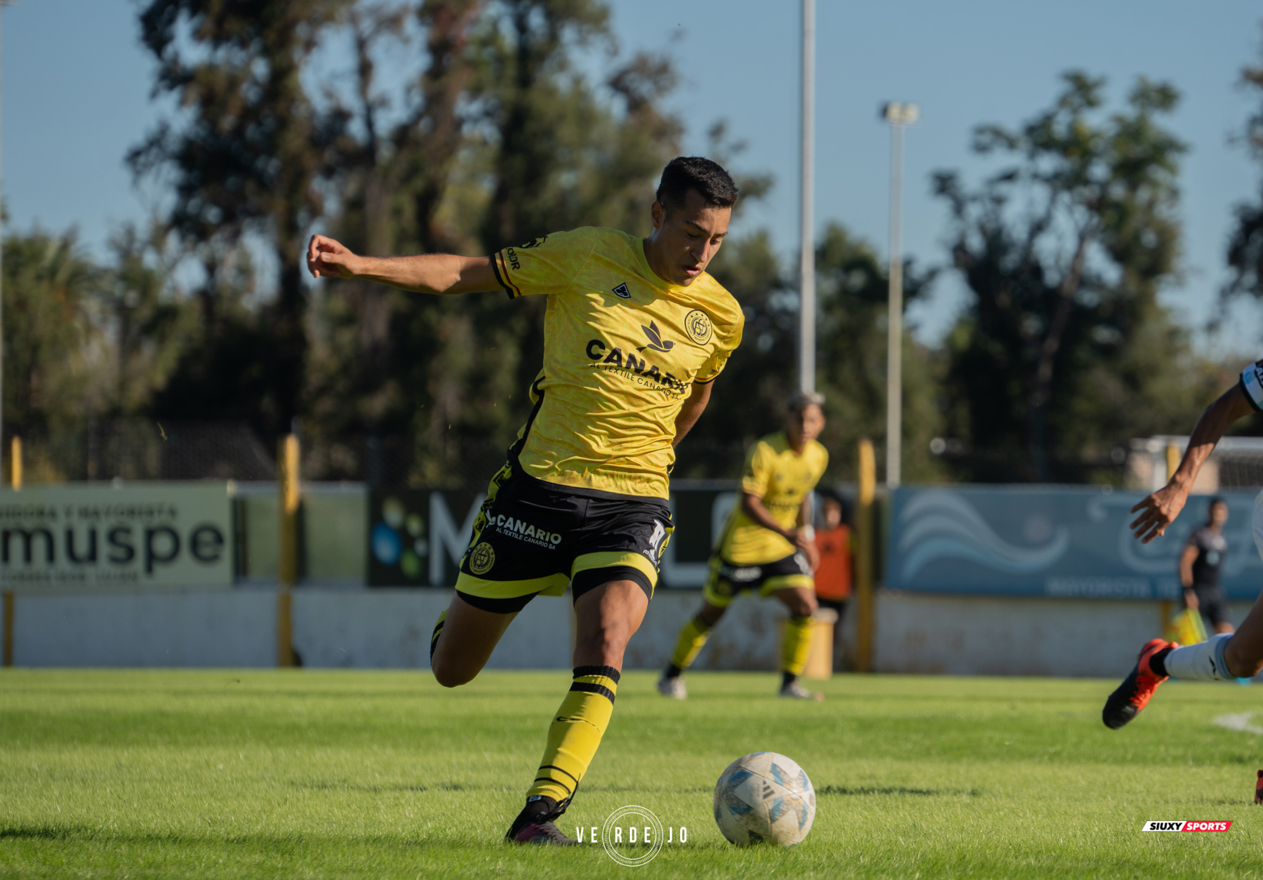  CSyD Flandria - C.A. Argentino de Quilmes - Soccer - AFA - 1B - 2024 - Flandria (0) vs (0) Argentino Quilmes (#AFA1B24FLAAQ04) Photo by: Ignacio Verdejo | Siuxy Sports 2024-04-28