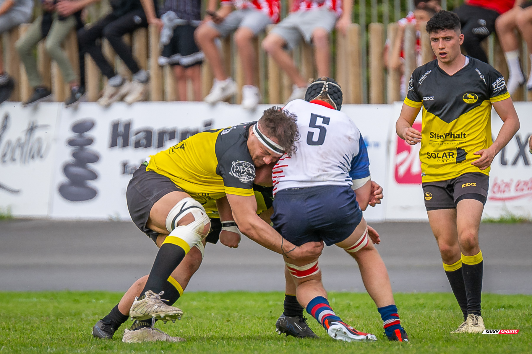 Jon AZKORRA MAIR -  Getxo Artea Rugby Taldea - Club de Rugby Liceo Francés - Rugby - FER 2024 - DHB - Getxo RT (38) vs (22) Liceo Frances (#FER24DGETLFR04) Photo by: Fredy Monfoto | Siuxy Sports 2024-04-06