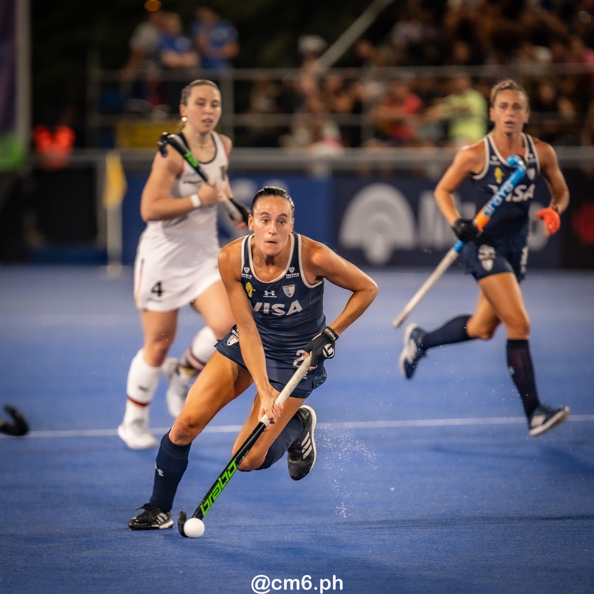 Victoria SAUZE VALDEZ - Eugenia TRINCHINETTI -  Selección femenina de hockey sobre césped de Argentina - Germany women's national field hockey team - Field hockey - FIH Pro League Fem 2023-2024 - Argentina (3) vs (1) Germany (#FIHPF24ARGGER02) Photo by: Christian Mas | Siuxy Sports 2024-02-16