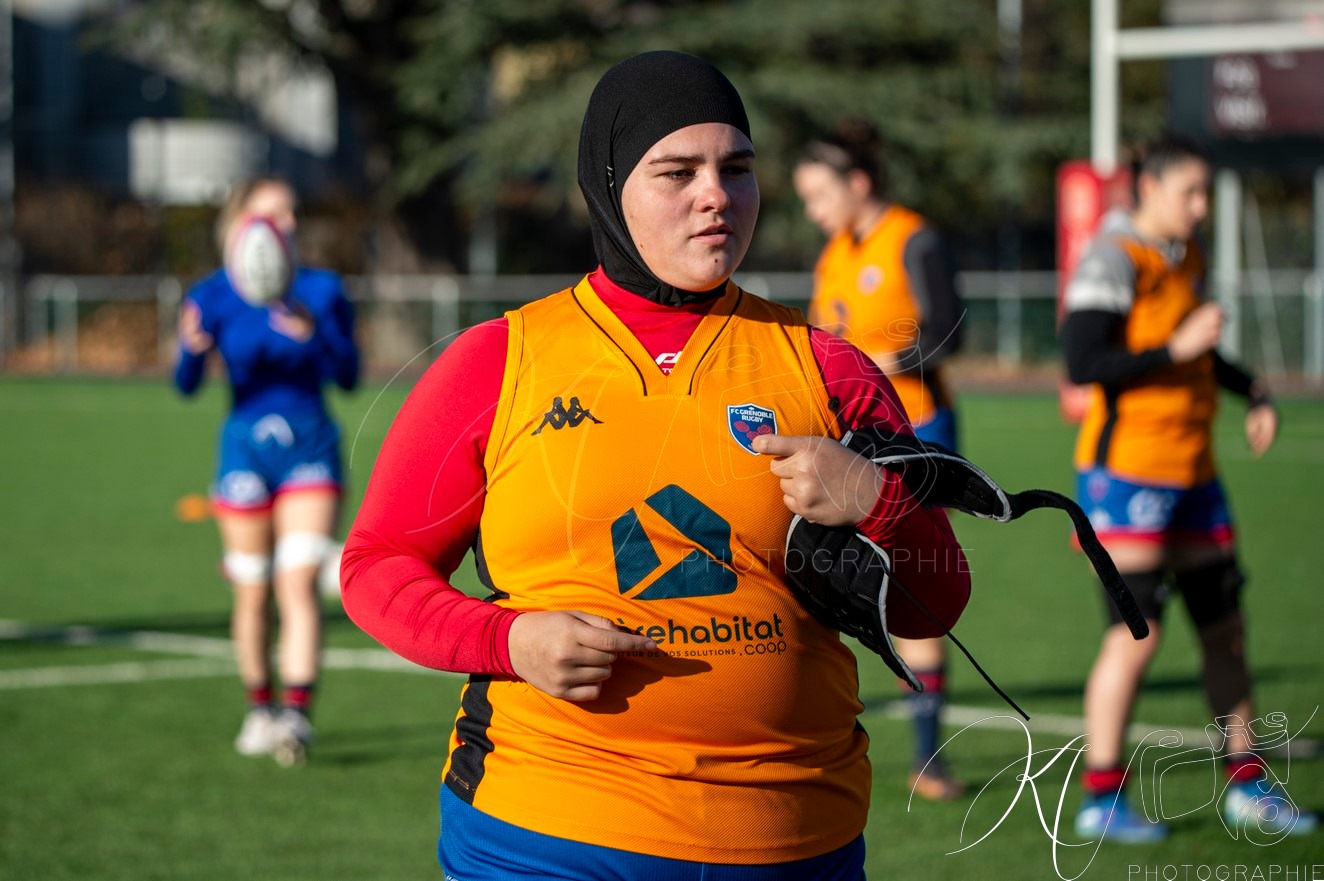  FC Grenoble Rugby - ASM Romagnat rugby féminin - Rugby - FFR 2024 - Réserve Élite - FCG Amazones vs ASM Romagnat (#FFR24REFCGASMR11) Photo by: Karine Valentin | Siuxy Sports 2024-11-30