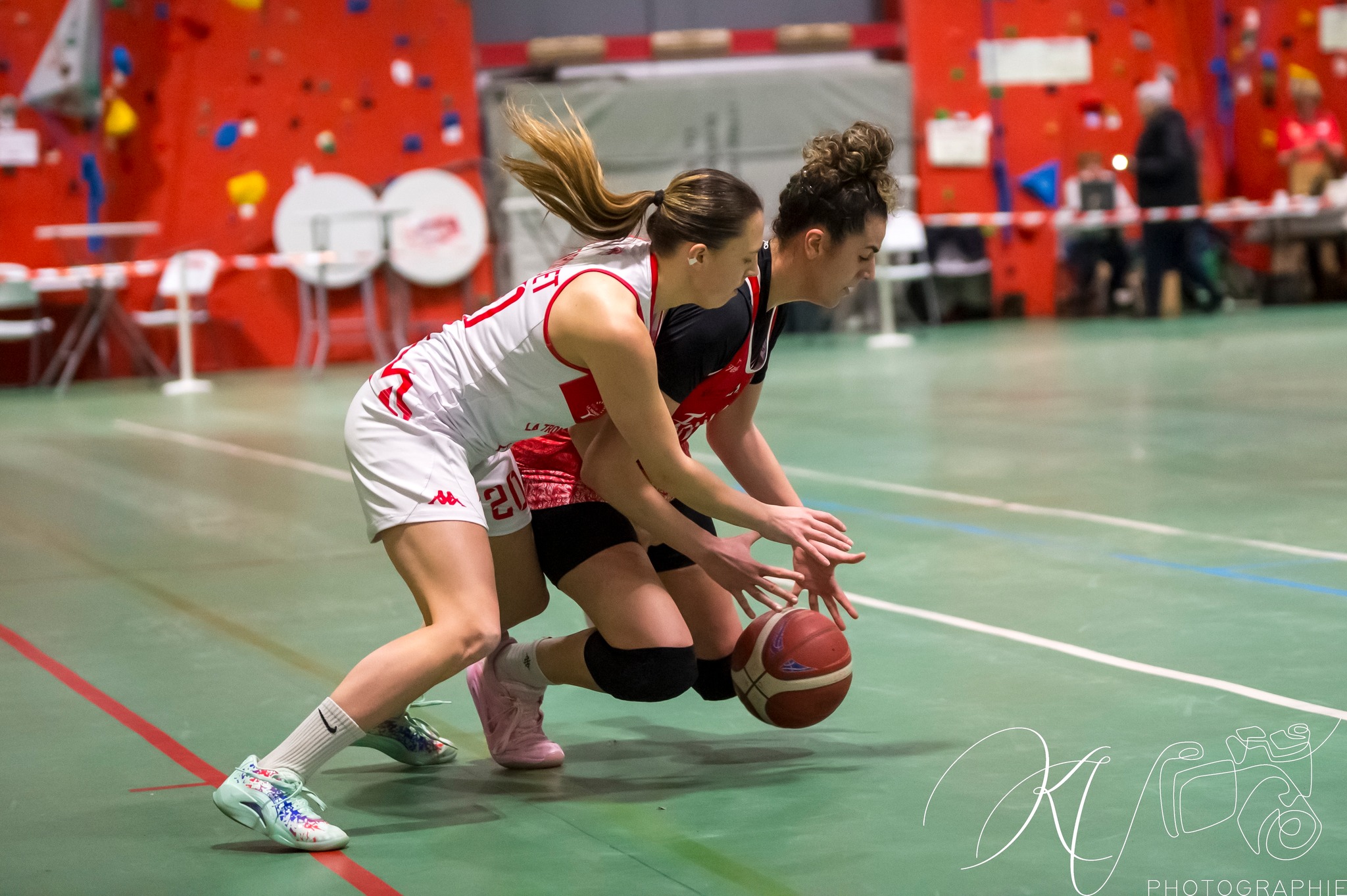  BC Tronche Meylan - Feytiat Basket 87 - Basketball - LF2 2024 - BCTM (80) vs (56) Feytiat (#FFBBLF224BCTFEY01) Photo by: Karine Valentin | Siuxy Sports 2024-01-20