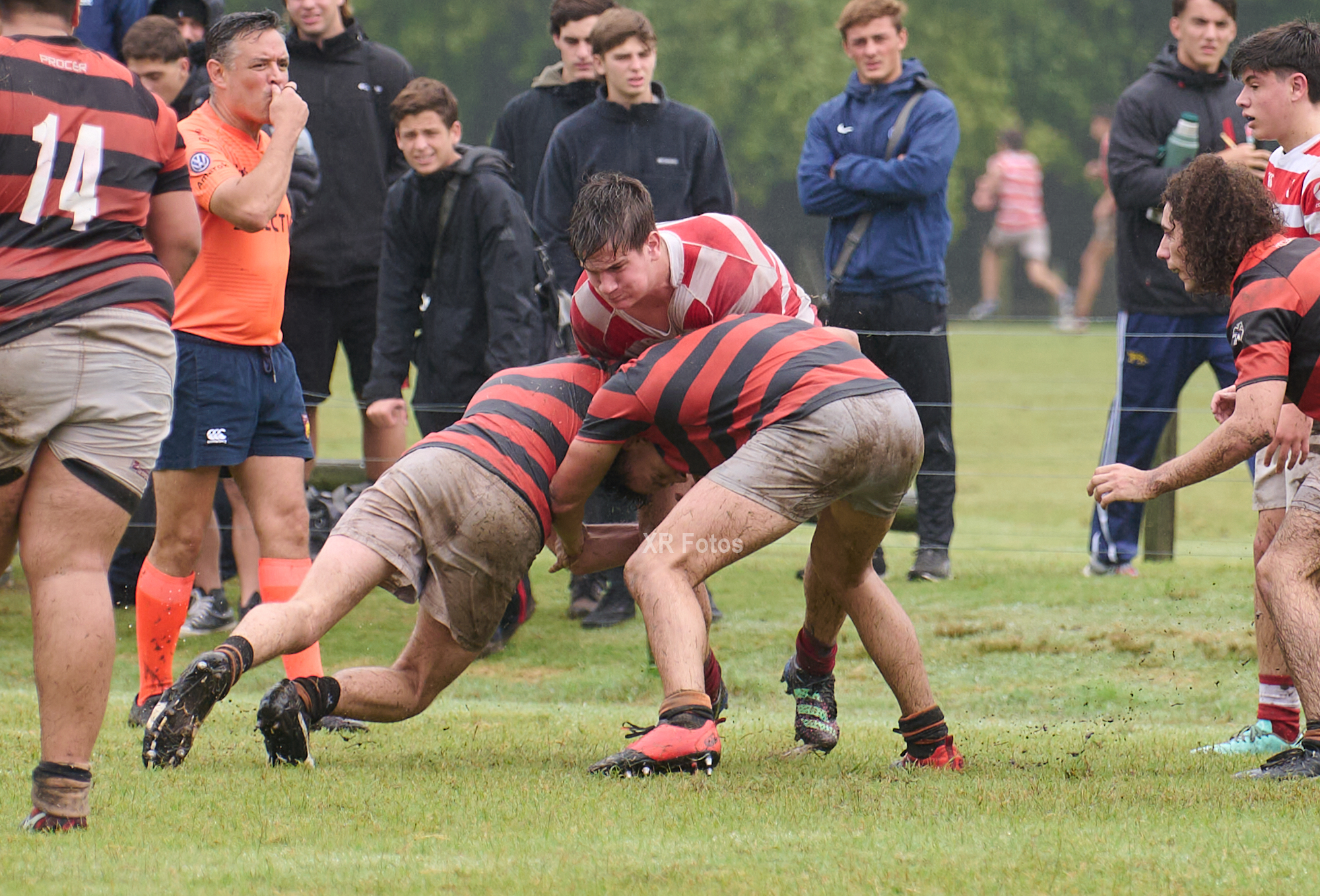  Asociación Alumni - Olivos Rugby Club - Rugby - URBA M19 - 2024 - Alumni vs Olivos RC (#URBA24M19AAORC04) Photo by: Ximena Rebecchi | Siuxy Sports 2024-04-14
