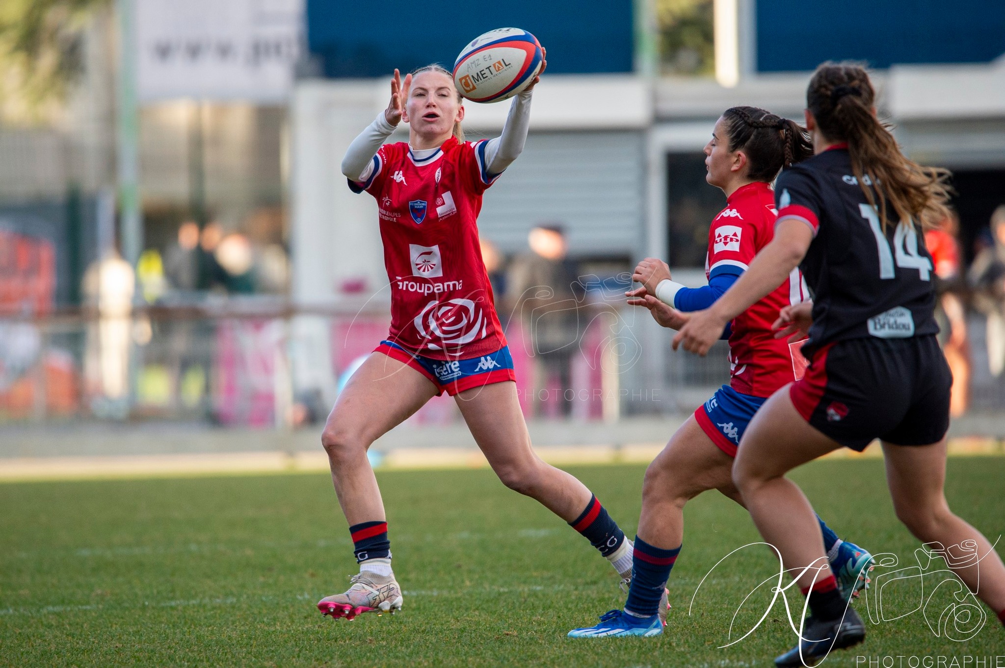  FC Grenoble Rugby - Lyon Olympique Universitaire - Rugby - FFR 2024 - Elite 1 Fém - FCG Amazones (8) vs (5) LOU (#FFR24E1FFCGLOU12) Photo by: Karine Valentin | Siuxy Sports 2024-12-14