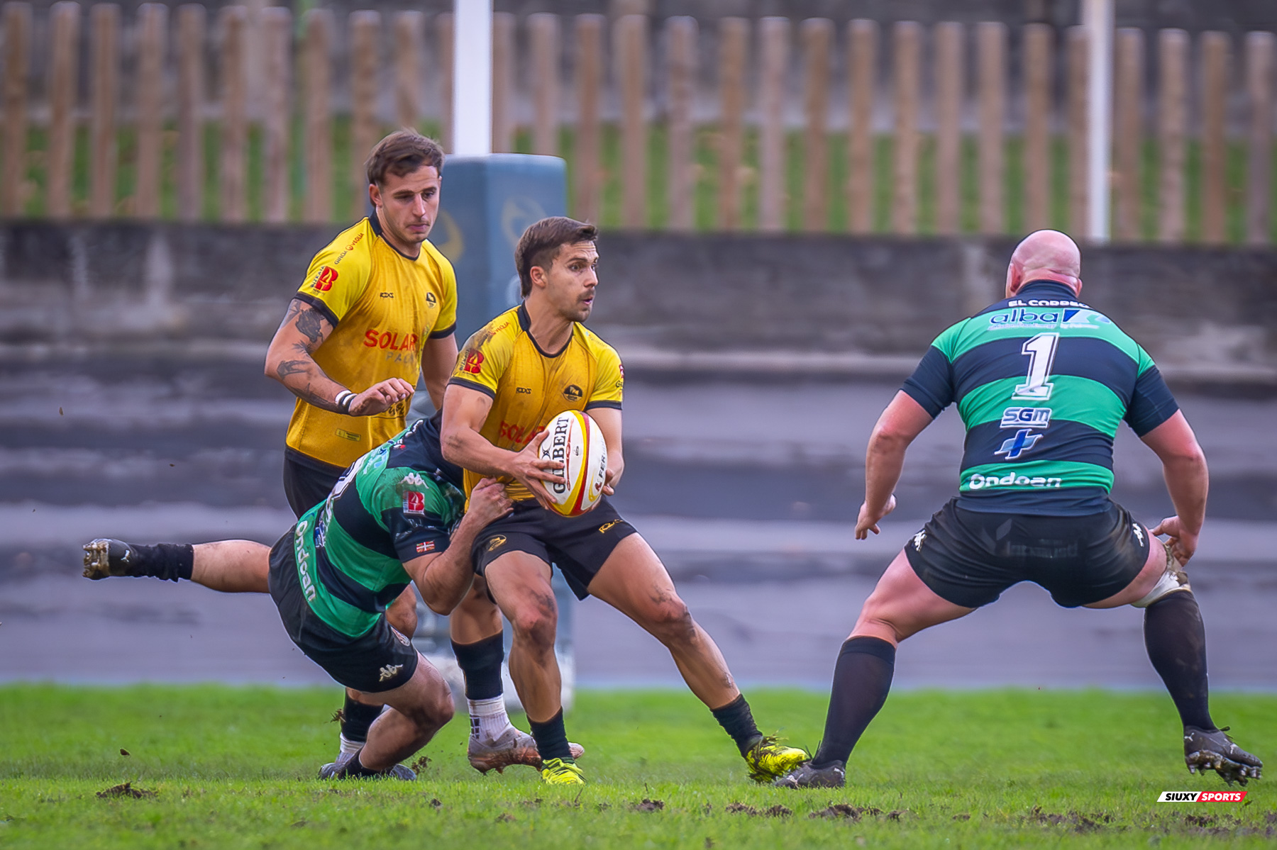 Martin CHAVEZ - Juan Cruz RODRIGUEZ HERRERA -  Getxo Artea Rugby Taldea - Gernika Rugby Taldea - Rugby - FER 2023 - DHB - Getxo Artea RT (24) vs (20) Universitario Bilbao Rugby (#FER23DHBGETGER11) Photo by: Fredy Monfoto | Siuxy Sports 2023-11-25