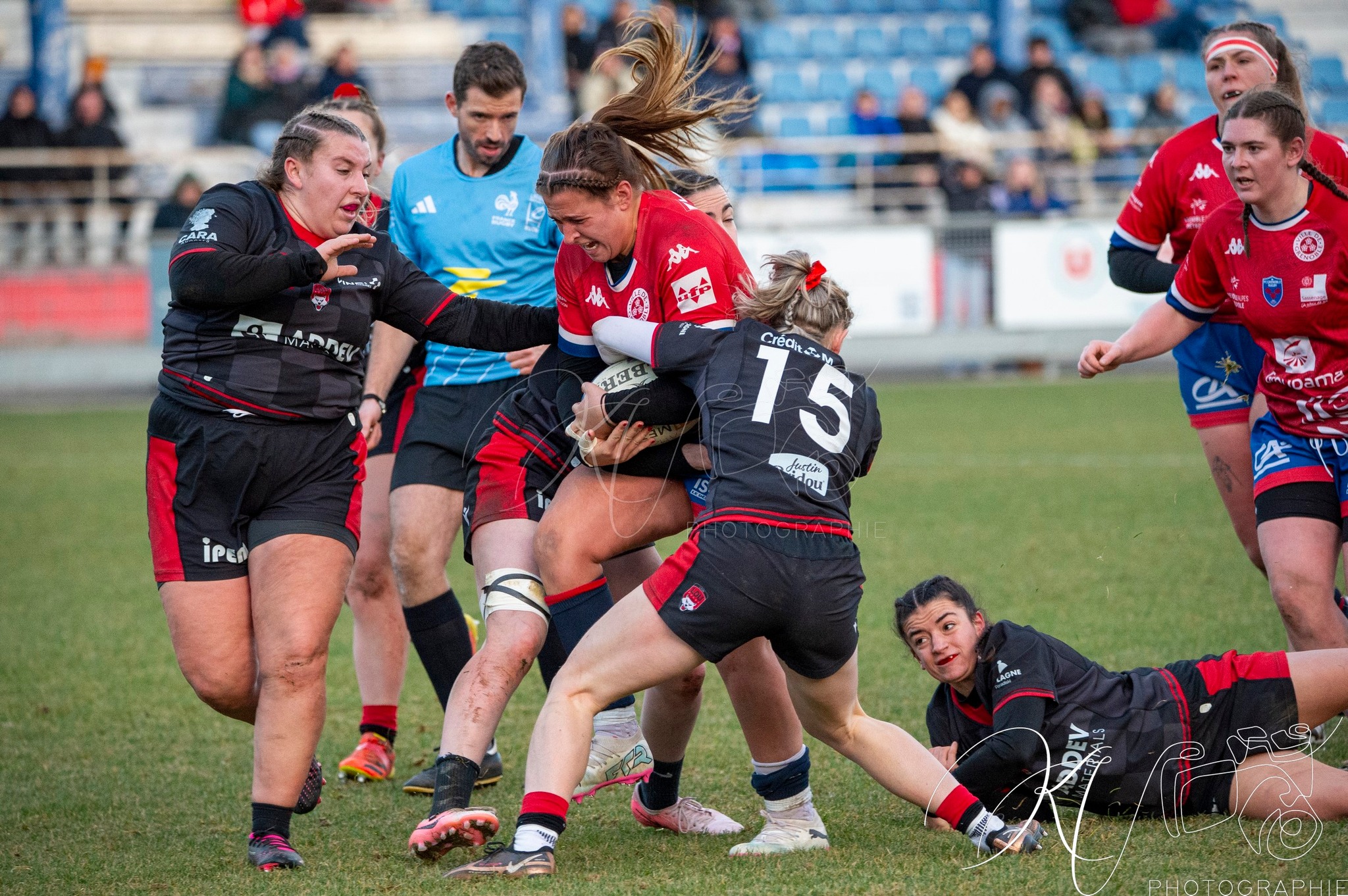  FC Grenoble Rugby - Lyon Olympique Universitaire - Rugby - FFR 2024 - Elite 1 Fém - FCG Amazones (8) vs (5) LOU (#FFR24E1FFCGLOU12) Photo by: Karine Valentin | Siuxy Sports 2024-12-14