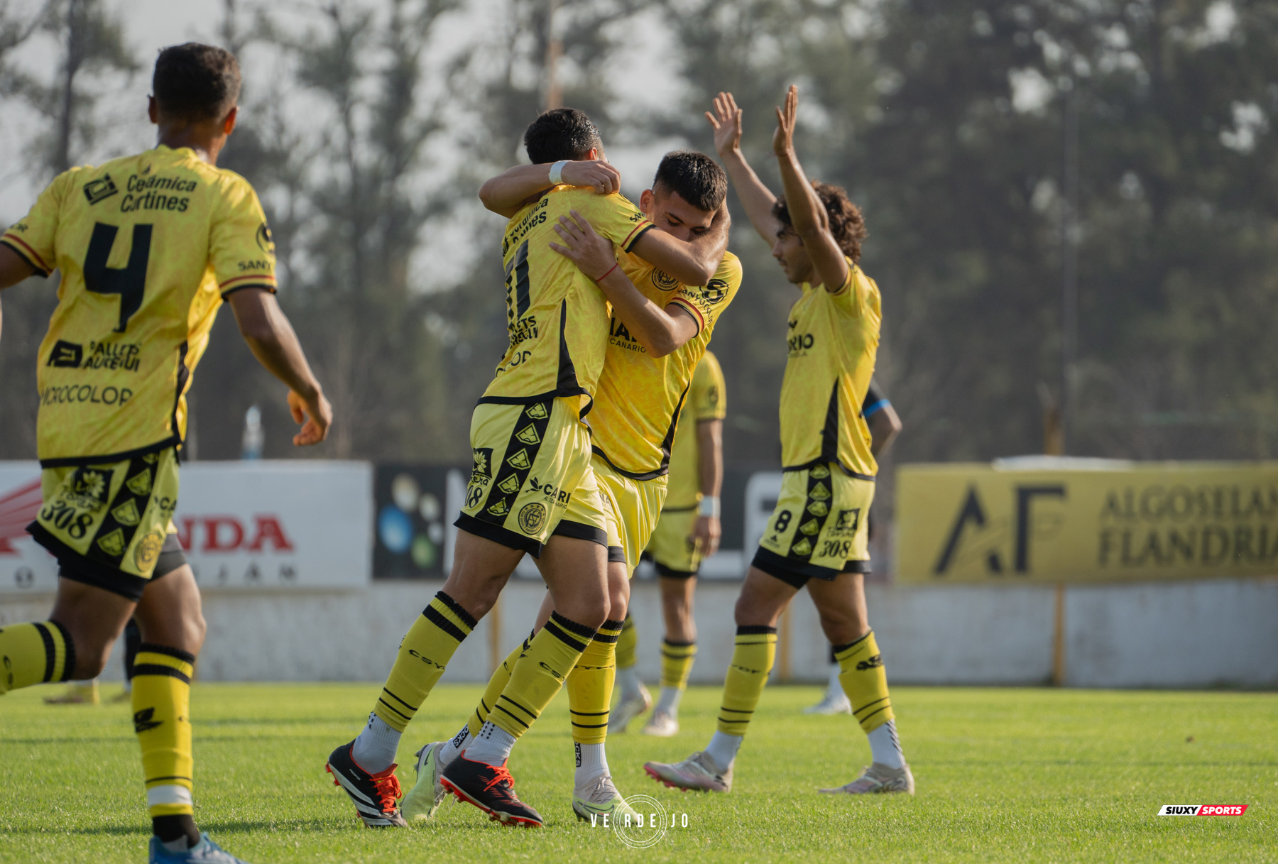  CSyD Flandria - CA Villa San Carlos - Soccer - AFA - 1B - 2024 - FLANDRIA (3) VS (0) Villa San Carlos (#AFA1B24FLAVSC06) Photo by: Ignacio Verdejo | Siuxy Sports 2024-06-09