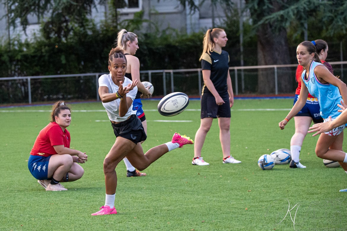  FC Grenoble Rugby -  - Rugby - ENTRAINEMENT FCG Amazones DU 24 août 2024 (#FCG24ENT2408) Photo by: Karine Valentin | Siuxy Sports 2024-08-24
