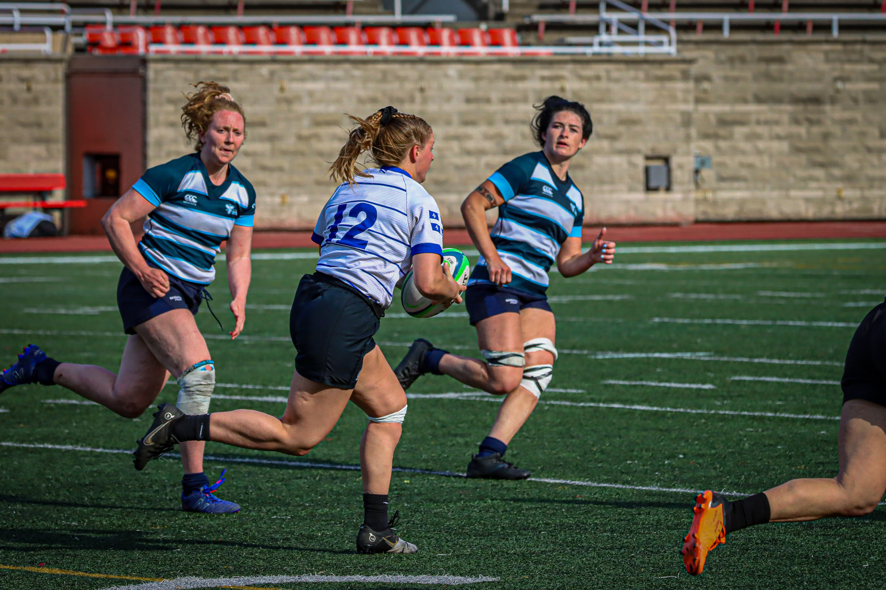  Équipe féminine - Rugby Québec - Ontario Blues (w) - Rugby - QORC-CROQ 2024 - FINALS - QUÉBEC EST (37) VS (13) ONTARIO EST - 1ST POSITION - Reel Mayarts (#QORC24QCEONE16) Photo by: Photo Mayarts | Siuxy Sports 2024-06-01