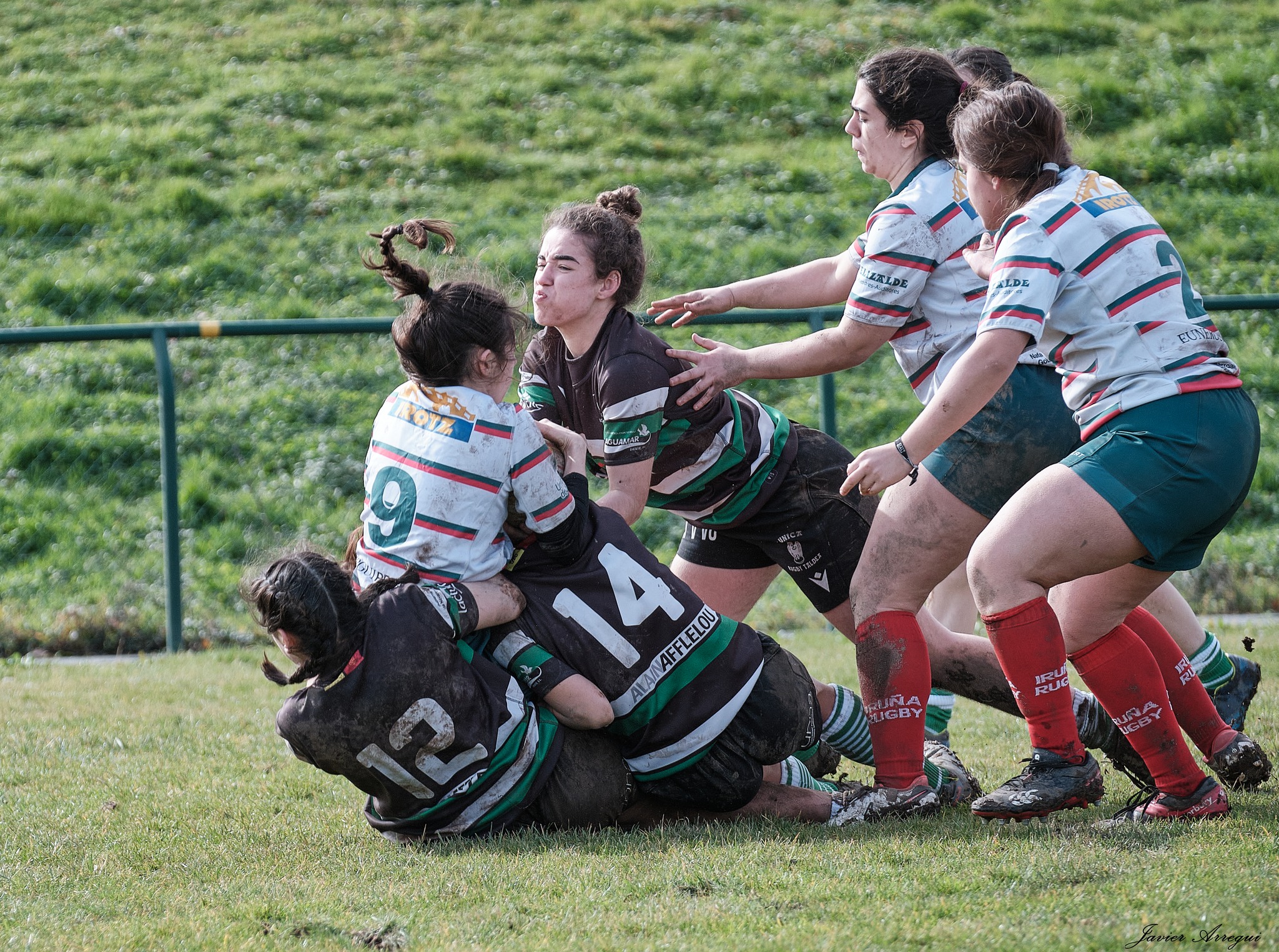  La Única Rugby Taldea - Iruña Rugby Club - Rugby - FER 2024 - La Unica RT vs Iruña Rugby Club - Neskak (#FER24UNIIRU02) Photo by: Javier Arregui | Siuxy Sports 2024-02-10