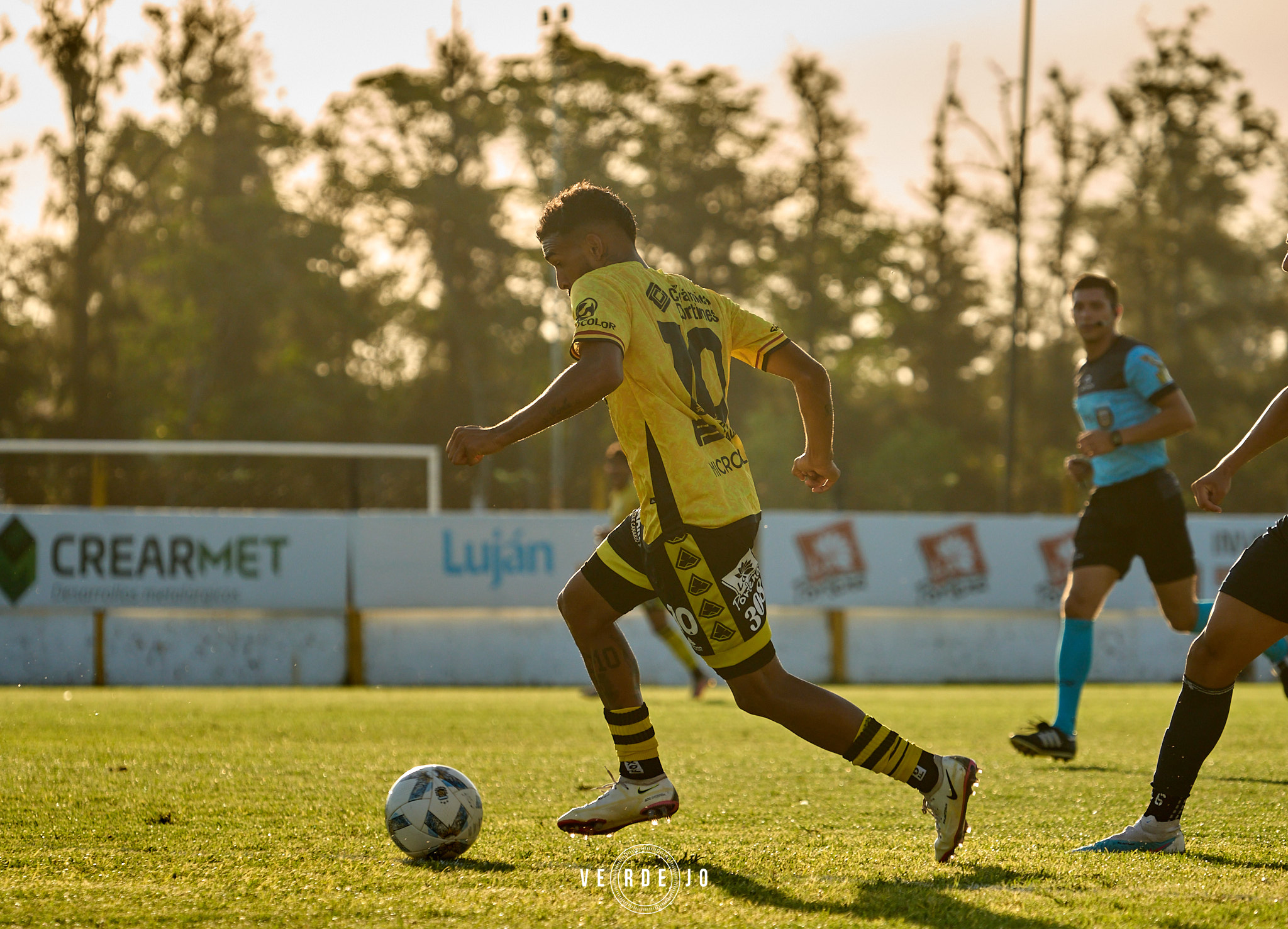  CSyD Flandria - CSD San Martin (Burzaco) - Soccer - 2024 1RAB METROPOLIANA - FLANDRIA (1) VS San Martin de Burzaco (0)  (#20241BMFLASMB02) Photo by: Ignacio Verdejo | Siuxy Sports 2024-02-20