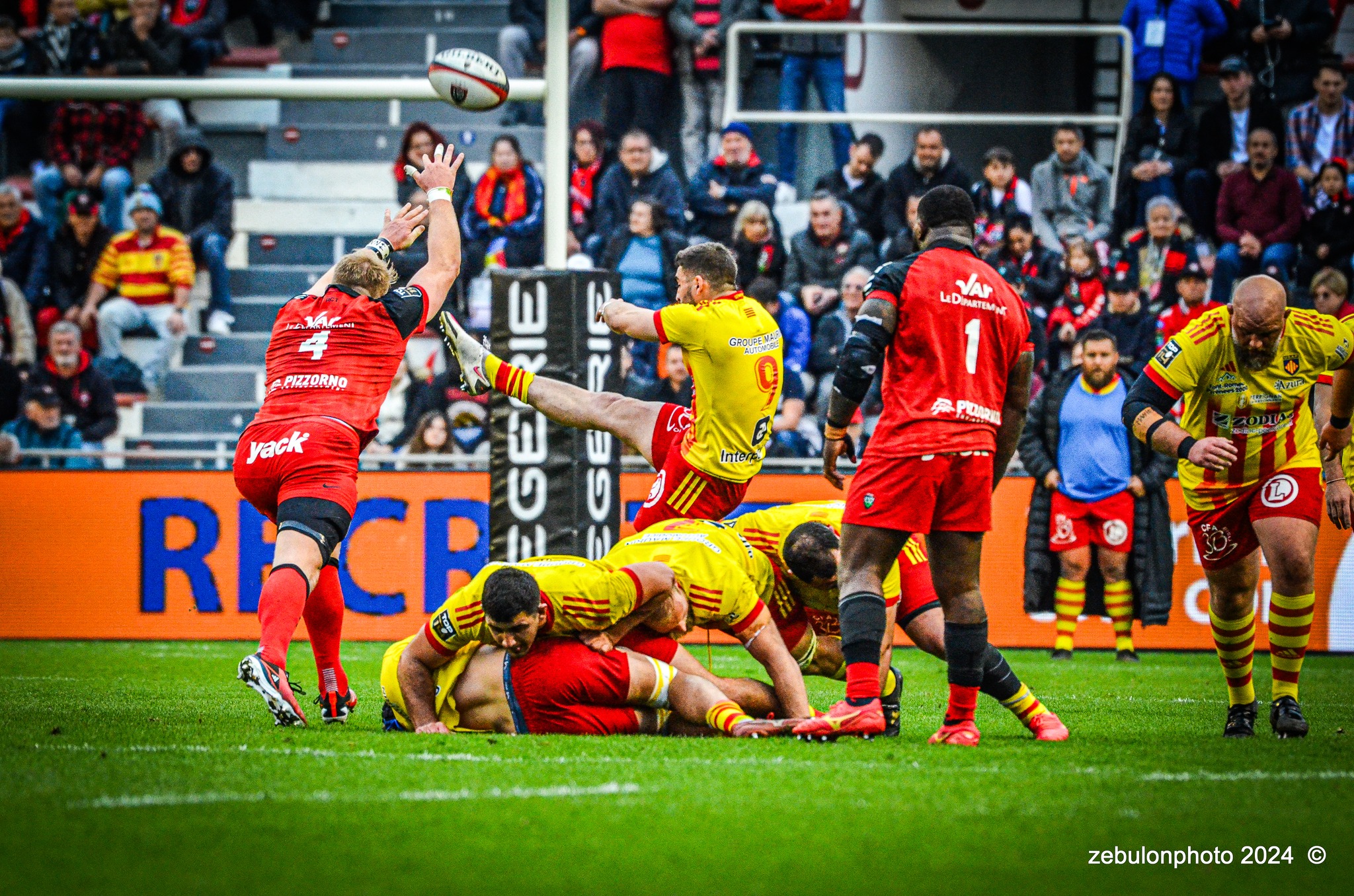  RC Toulonnais - US Arlequins Perpignanais - Rugby - TOP 14 - Toulon (44) vs (22) Perpignan (#TOP1424RCTUSAP03) Photo by: Photo Zebulon | Siuxy Sports 2024-03-02