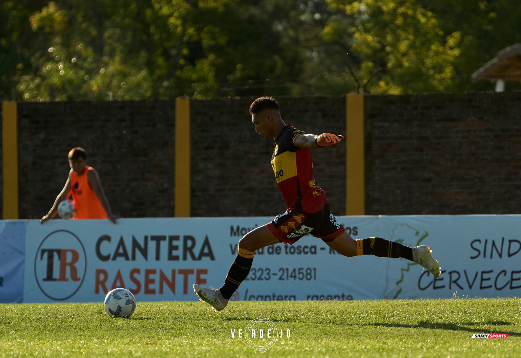  CSyD Flandria - Club Atlético Colegiales - Soccer - 2024 1raB Metropoliana - Flandria (0) vs (0) Colegiales (#20241BMFLACOL02) Photo by: Ignacio Verdejo | Siuxy Sports 2024-02-10