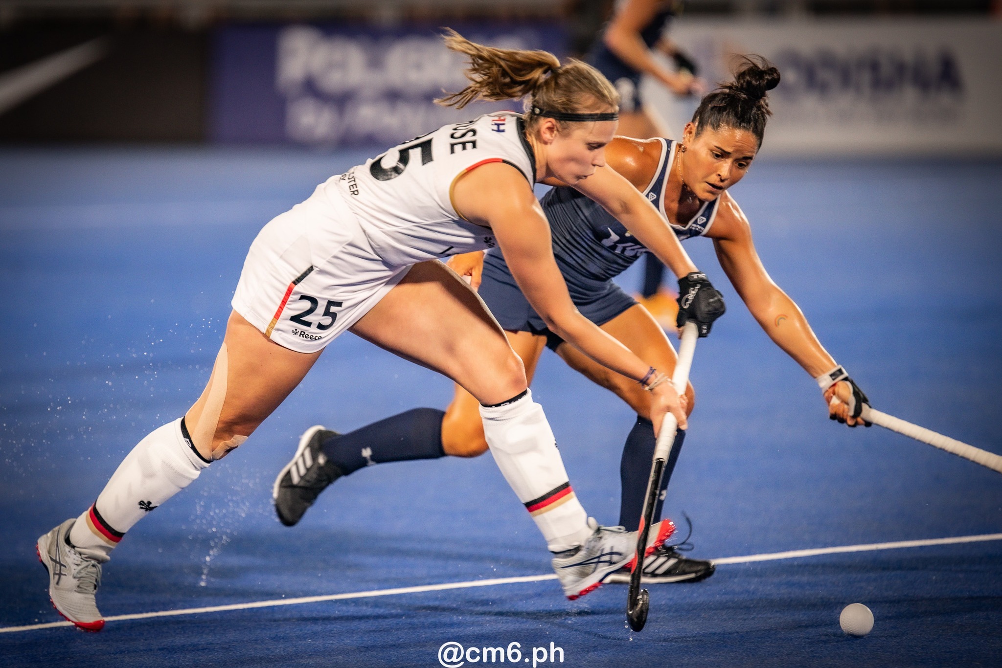 Maria Jose GRANATTO -  Selección femenina de hockey sobre césped de Argentina - Germany women's national field hockey team - Field hockey - FIH Pro League Fem 2023-2024 - Argentina (3) vs (1) Germany (#FIHPF24ARGGER02) Photo by: Christian Mas | Siuxy Sports 2024-02-16