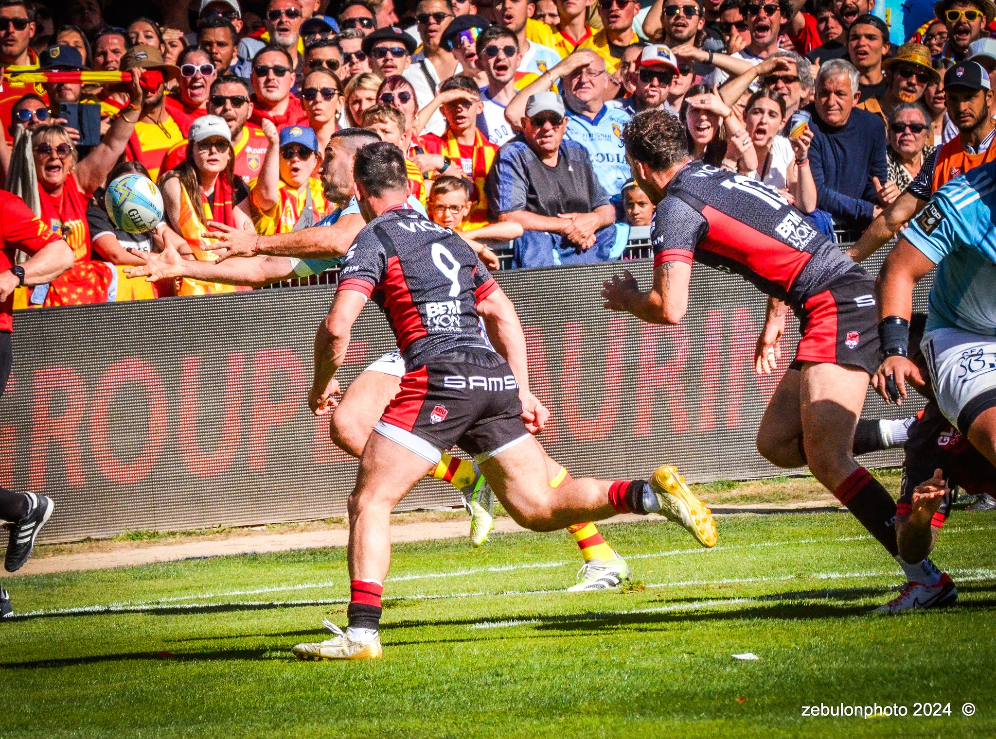  US Arlequins Perpignanais - Lyon Olympique Universitaire - Rugby - FFR 2024 - TOP14 - USAP (51) VS (20) LOU (#FFR24T14USALOU04) Photo by: Photo Zebulon | Siuxy Sports 2024-04-20