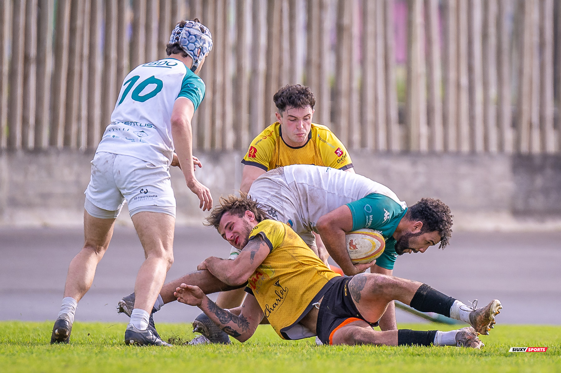 Martin CHAVEZ - Peio CIRARDA ALBERDI -  Getxo Artea Rugby Taldea - Rugby Club Valencia - Rugby - FER 2024 - DHB - Getxo RT (14) vs (16) Valencia RC (#FER24DHBGRTVRC01) Photo by: Fredy Monfoto | Siuxy Sports 2024-01-28