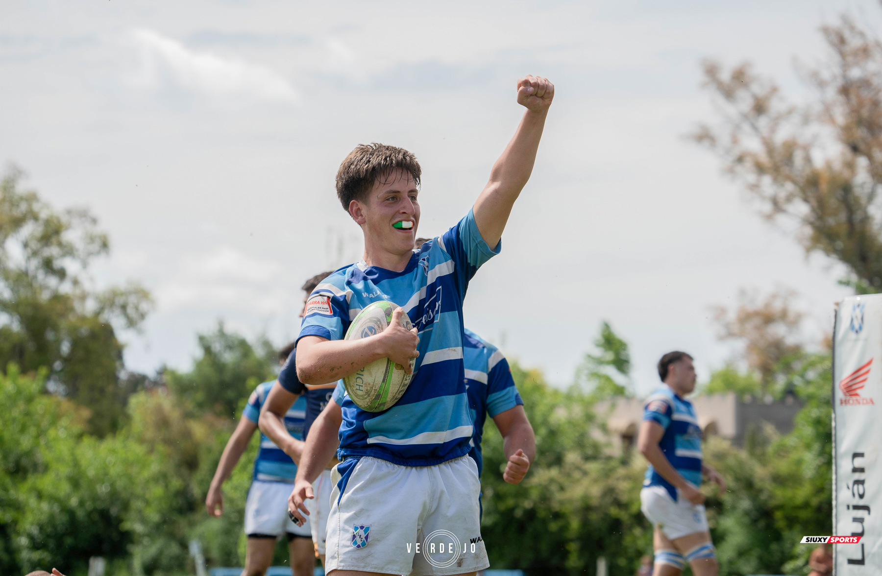  Luján Rugby Club - Club Vicentinos Hockey & Rugby - Rugby - URBA 2024 - 1ra C - Lujan RC (17) vs (15) Vicentinos (#URBA241CLUJVIC10) Photo by: Ignacio Verdejo | Siuxy Sports 2024-10-12