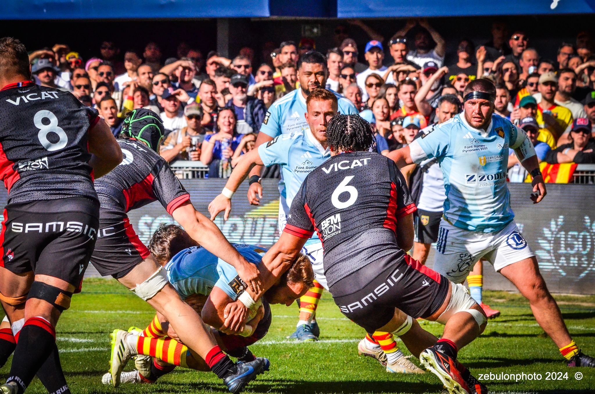  US Arlequins Perpignanais - Lyon Olympique Universitaire - Rugby - FFR 2024 - TOP14 - USAP (51) VS (20) LOU (#FFR24T14USALOU04) Photo by: Photo Zebulon | Siuxy Sports 2024-04-20