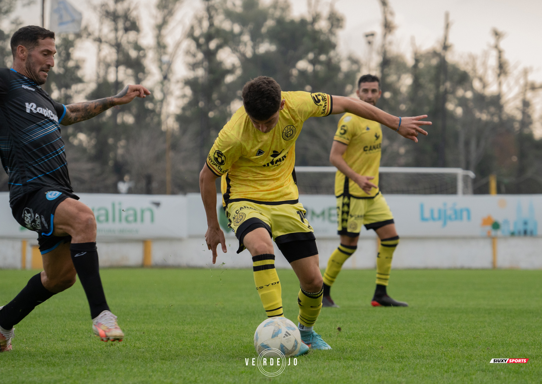  CSyD Flandria - CA Villa San Carlos - Soccer - AFA - 1B - 2024 - FLANDRIA (3) VS (0) Villa San Carlos (#AFA1B24FLAVSC06) Photo by: Ignacio Verdejo | Siuxy Sports 2024-06-09