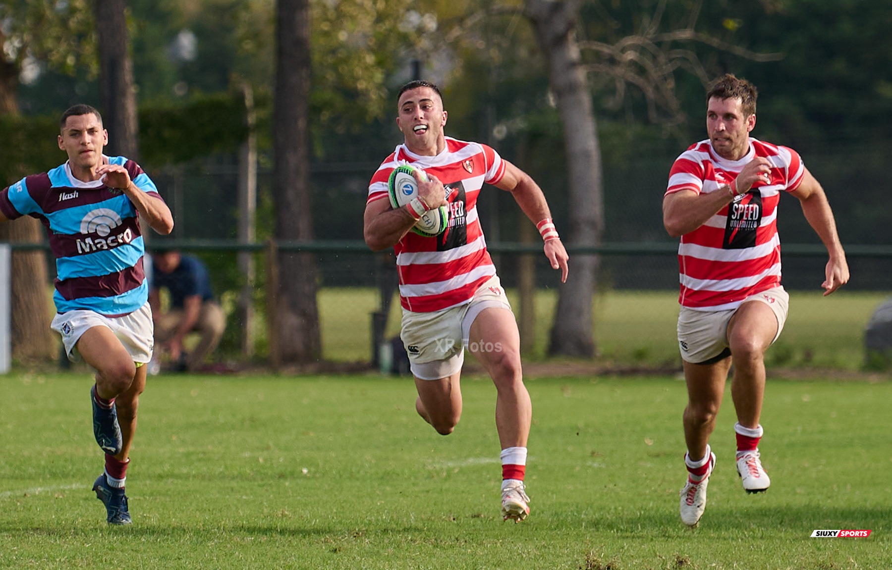 Asociación Alumni - Club Atlético del Rosario - Rugby - URBA 2024 - TOP 12 SUPERIOR - ALUMNI (37) VS (8) Atlético del Rosario (#URBA24T12ALUADR104) Photo by: Ximena Rebecchi | Siuxy Sports 2024-04-20
