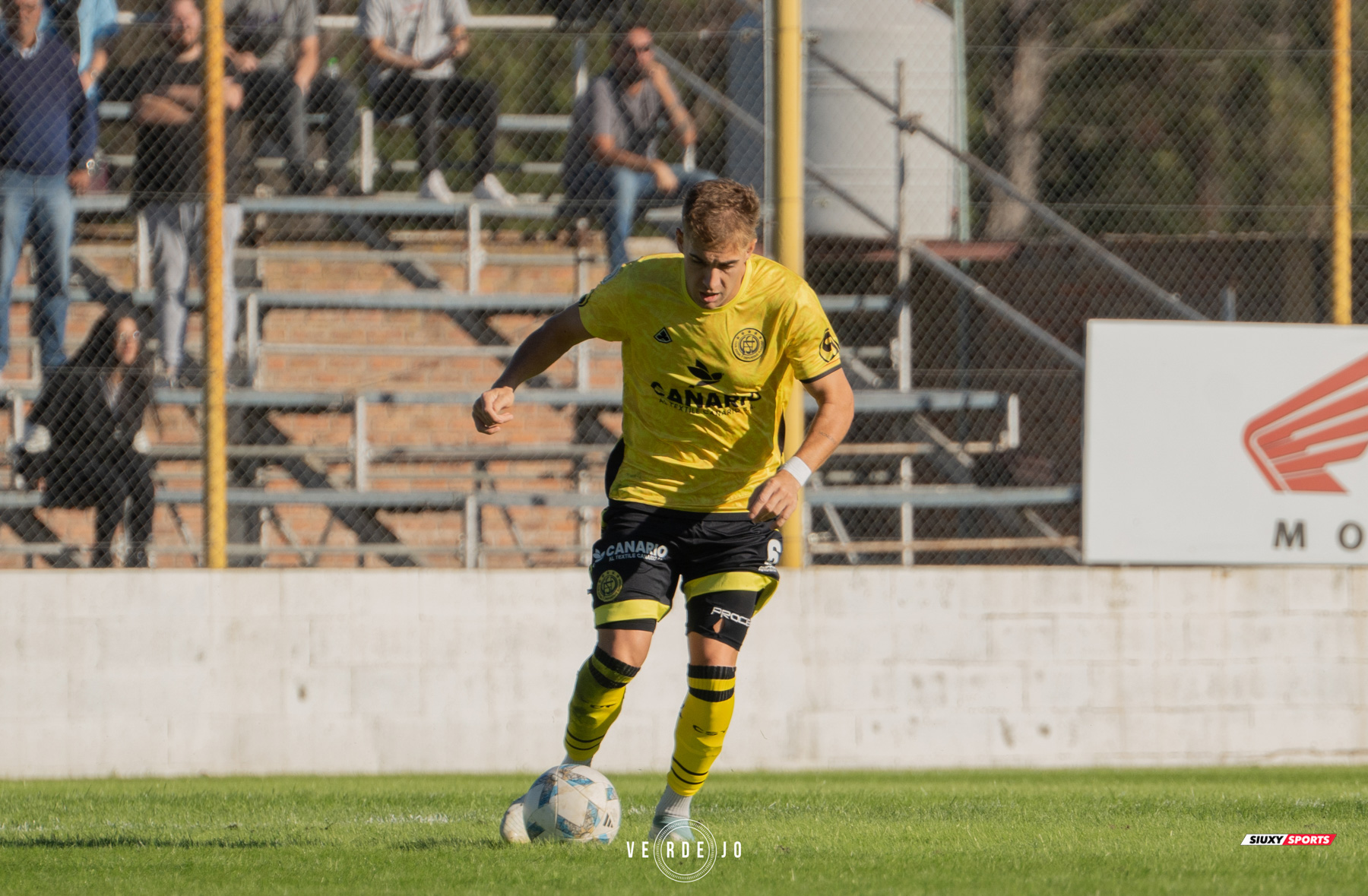  CSyD Flandria - C.A. Argentino de Quilmes - Soccer - AFA - 1B - 2024 - Flandria (0) vs (0) Argentino Quilmes (#AFA1B24FLAAQ04) Photo by: Ignacio Verdejo | Siuxy Sports 2024-04-28
