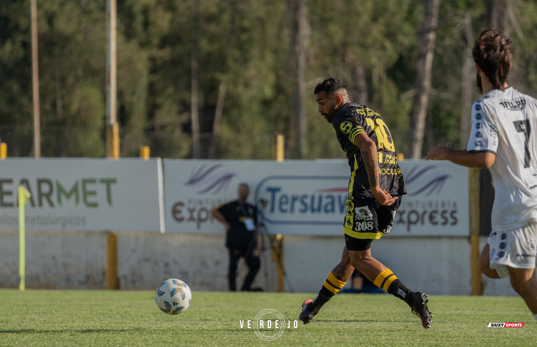 CSyD Flandria - Club Social y Deportivo Merlo - Soccer - AFA - 1B - Flandria (0) vs (2) Deportivo Merlo (#AFA241BFLADEM03) Photo by: Ignacio Verdejo | Siuxy Sports 2024-03-17