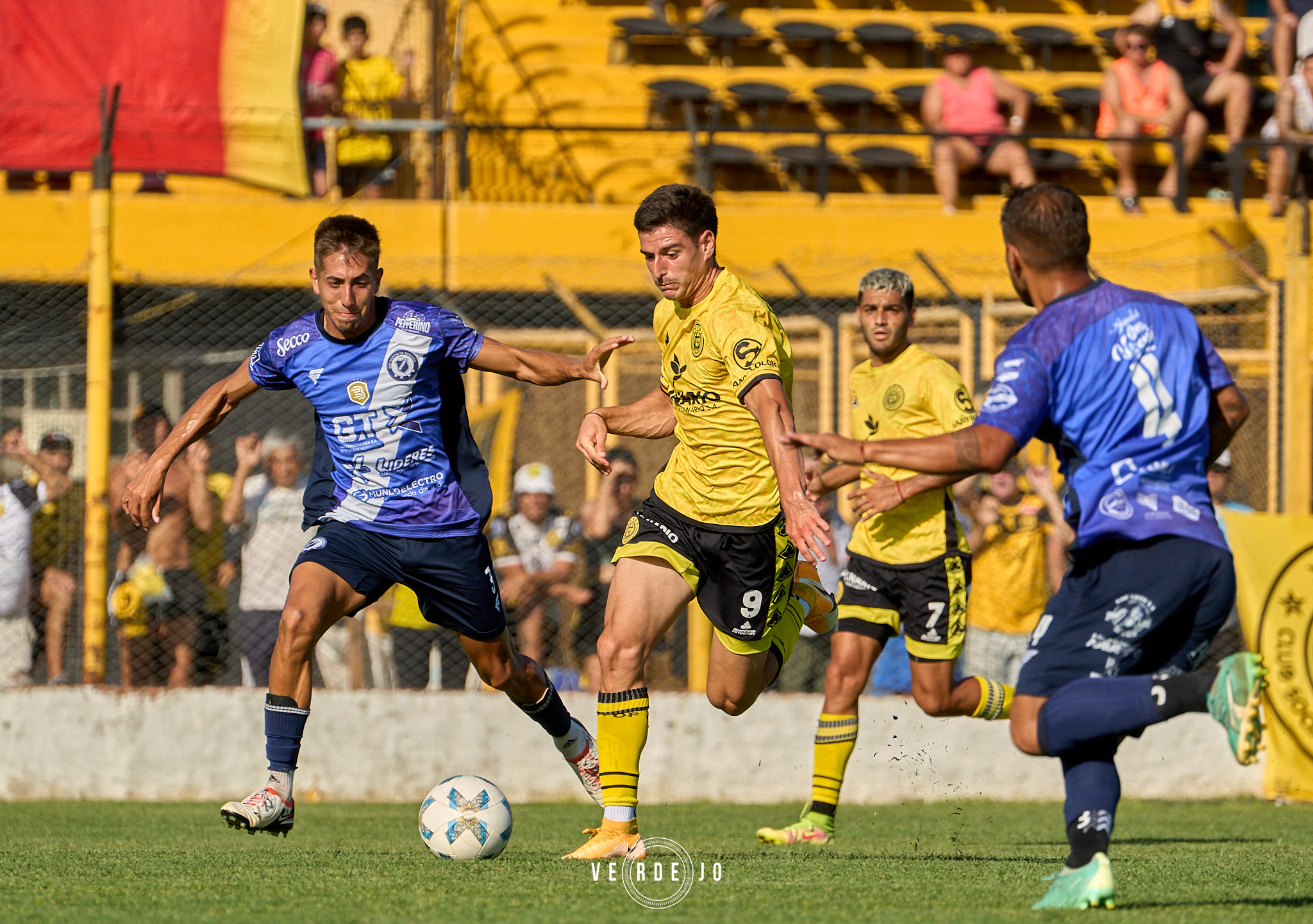  CSyD Flandria - CSD San Martin (Burzaco) - Soccer - 2024 1RAB METROPOLIANA - FLANDRIA (1) VS San Martin de Burzaco (0)  (#20241BMFLASMB02) Photo by: Ignacio Verdejo | Siuxy Sports 2024-02-20