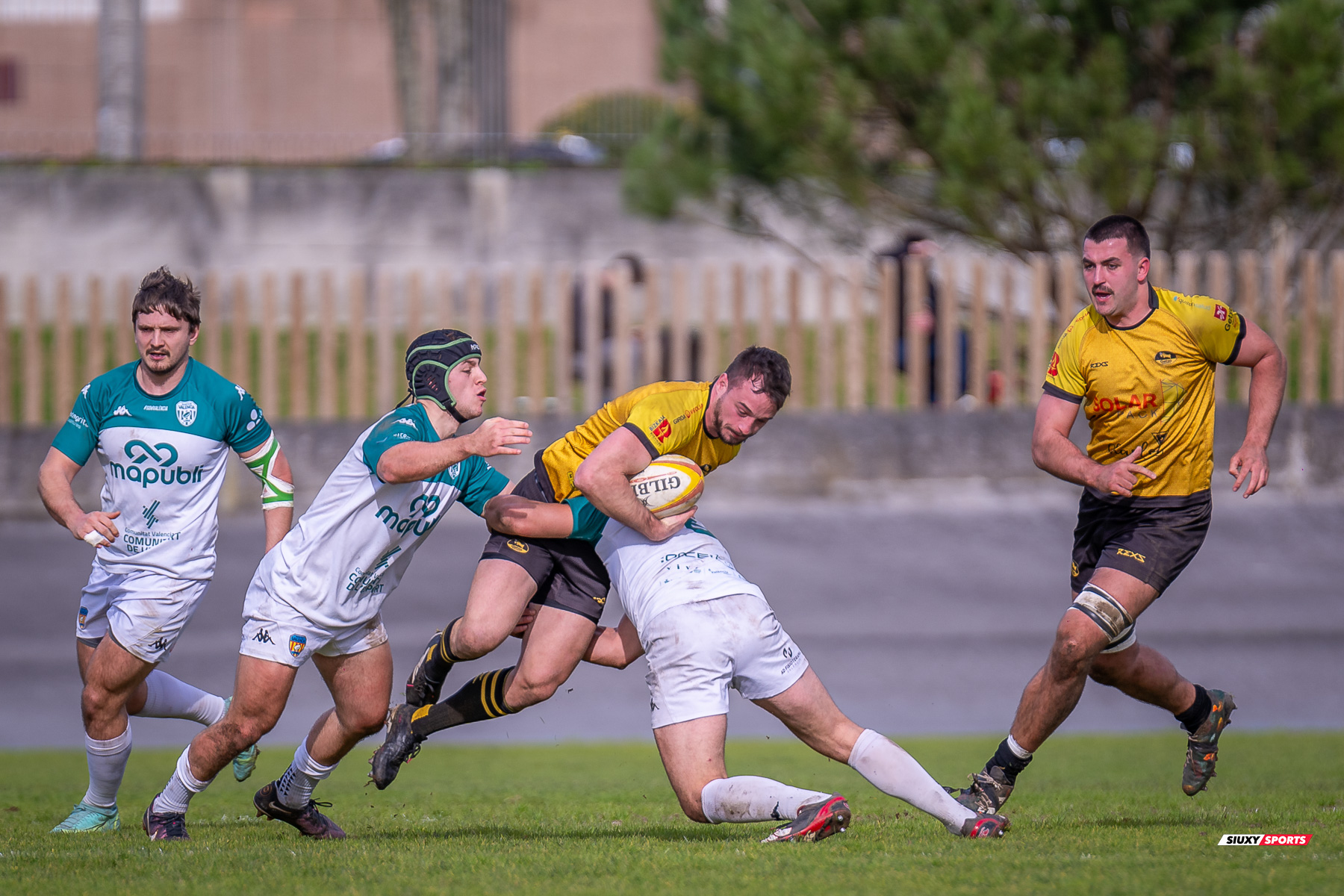 Mattew Edward BROADBENT - Jon Ander CALVO DE LA QUINTANA -  Getxo Artea Rugby Taldea - Rugby Club Valencia - Rugby - FER 2024 - DHB - Getxo RT (14) vs (16) Valencia RC (#FER24DHBGRTVRC01) Photo by: Fredy Monfoto | Siuxy Sports 2024-01-28