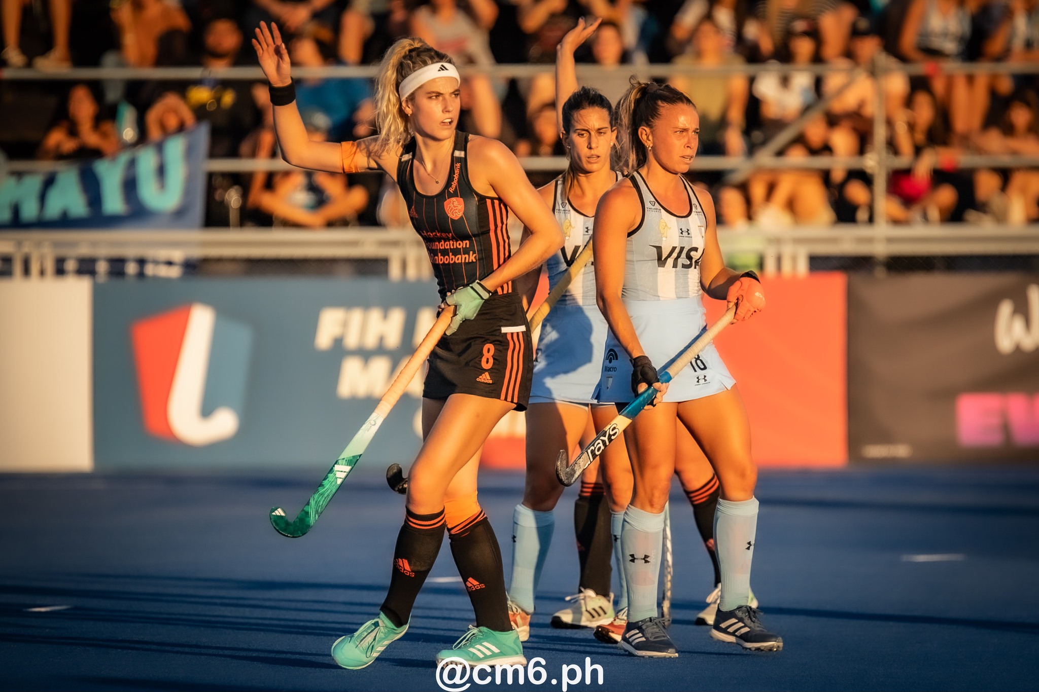 Agostina ALONSO - Victoria SAUZE VALDEZ -  Selección femenina de hockey sobre césped de Argentina - Netherlands women's national field hockey team - Field hockey - FIH Pro League Fem 2023-2024 - Argentina (1) vs (4) Netherlands (#FIHPF24ARGNET12) Photo by: Christian Mas | Siuxy Sports 2023-12-08