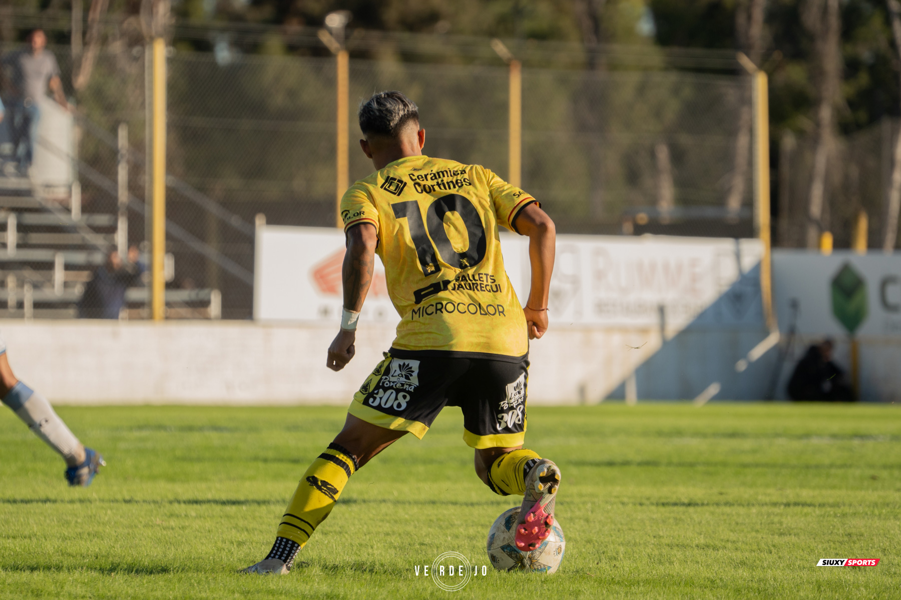  CSyD Flandria - C.A. Argentino de Quilmes - Soccer - AFA - 1B - 2024 - Flandria (0) vs (0) Argentino Quilmes (#AFA1B24FLAAQ04) Photo by: Ignacio Verdejo | Siuxy Sports 2024-04-28