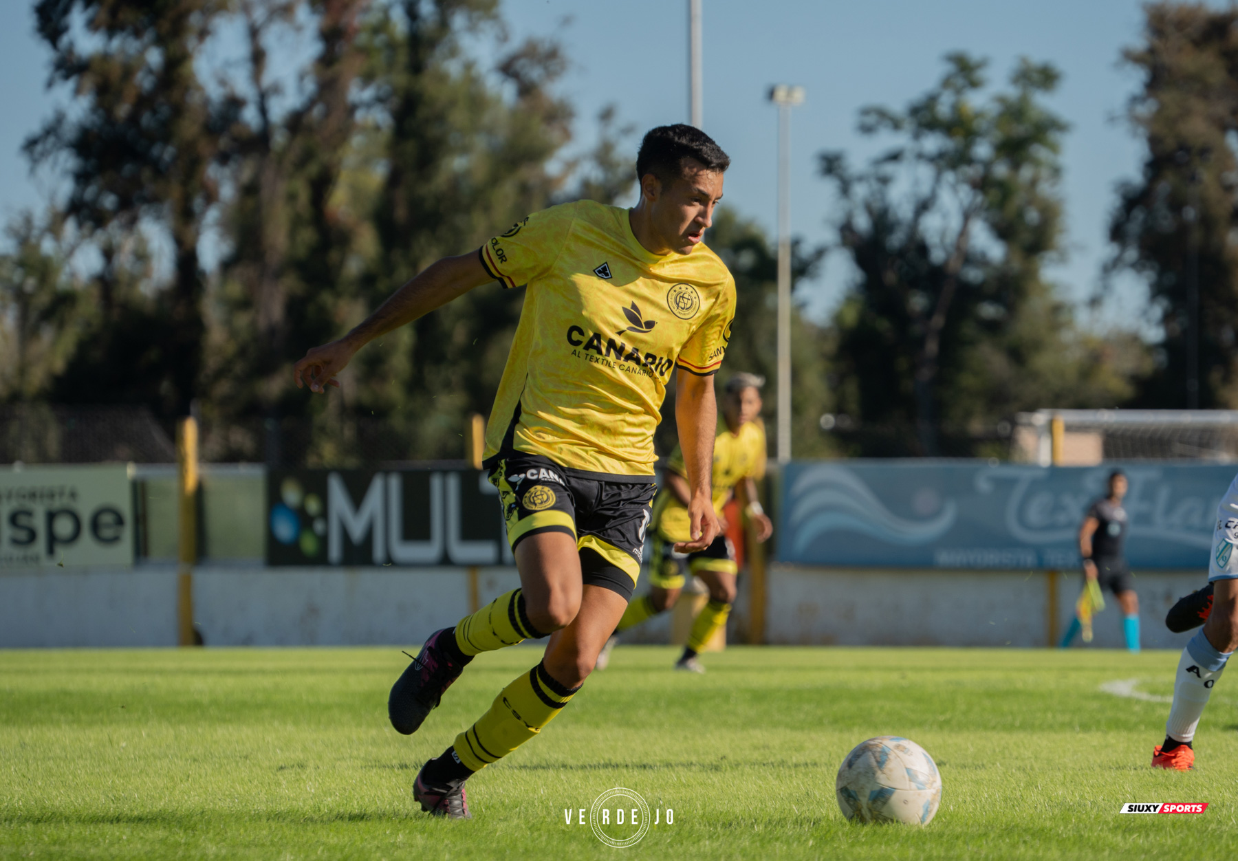  CSyD Flandria - C.A. Argentino de Quilmes - Soccer - AFA - 1B - 2024 - Flandria (0) vs (0) Argentino Quilmes (#AFA1B24FLAAQ04) Photo by: Ignacio Verdejo | Siuxy Sports 2024-04-28