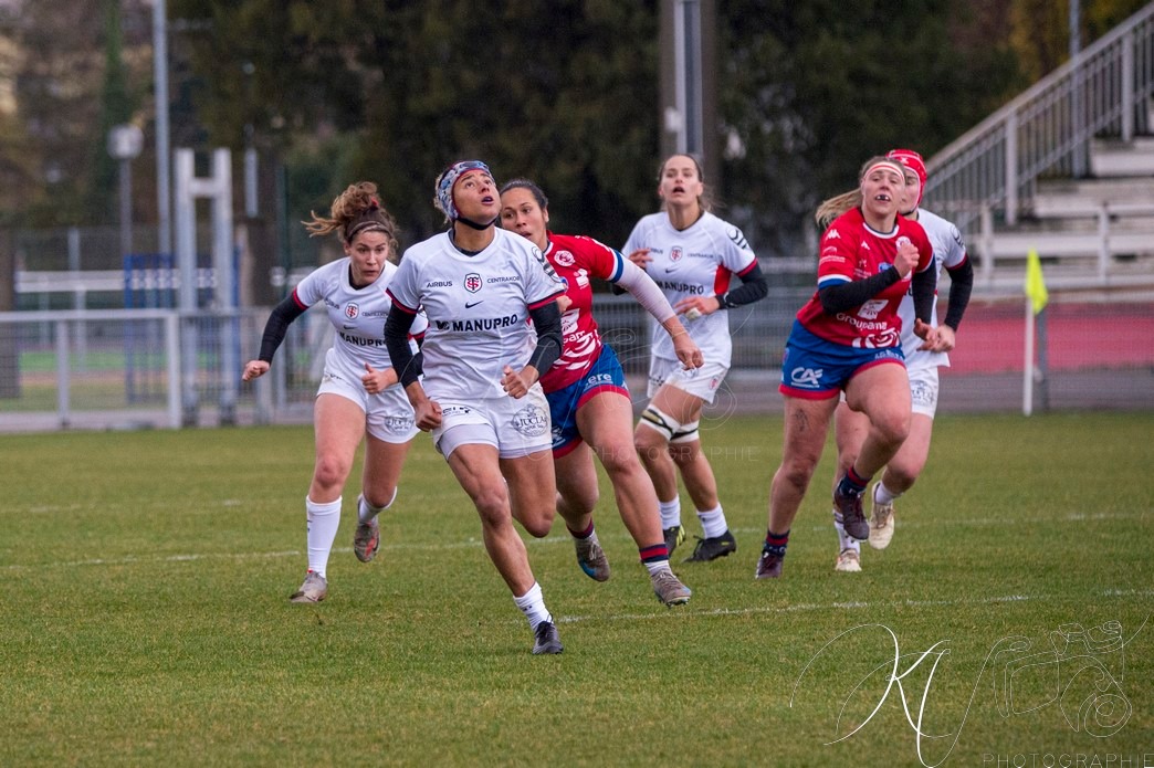  FC Grenoble Rugby - Stade Toulousain - Rugby - FFR 2024 - Élite 1 Fém - FC Grenoble (15) vs (15) Stade Toulousain RF (#FFR24E1FFCGST12) Photo by: Karine Valentin | Siuxy Sports 2024-12-07