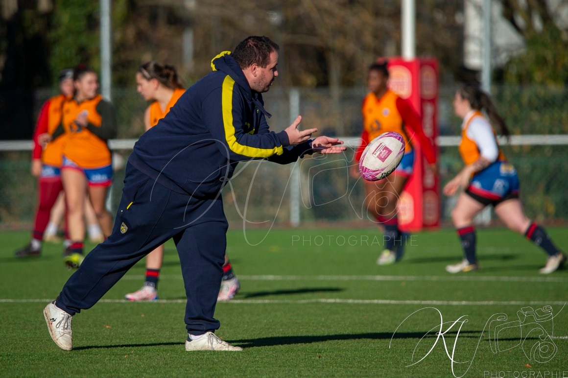  FC Grenoble Rugby - ASM Romagnat rugby féminin - Rugby - FFR 2024 - Réserve Élite - FCG Amazones vs ASM Romagnat (#FFR24REFCGASMR11) Photo by: Karine Valentin | Siuxy Sports 2024-11-30